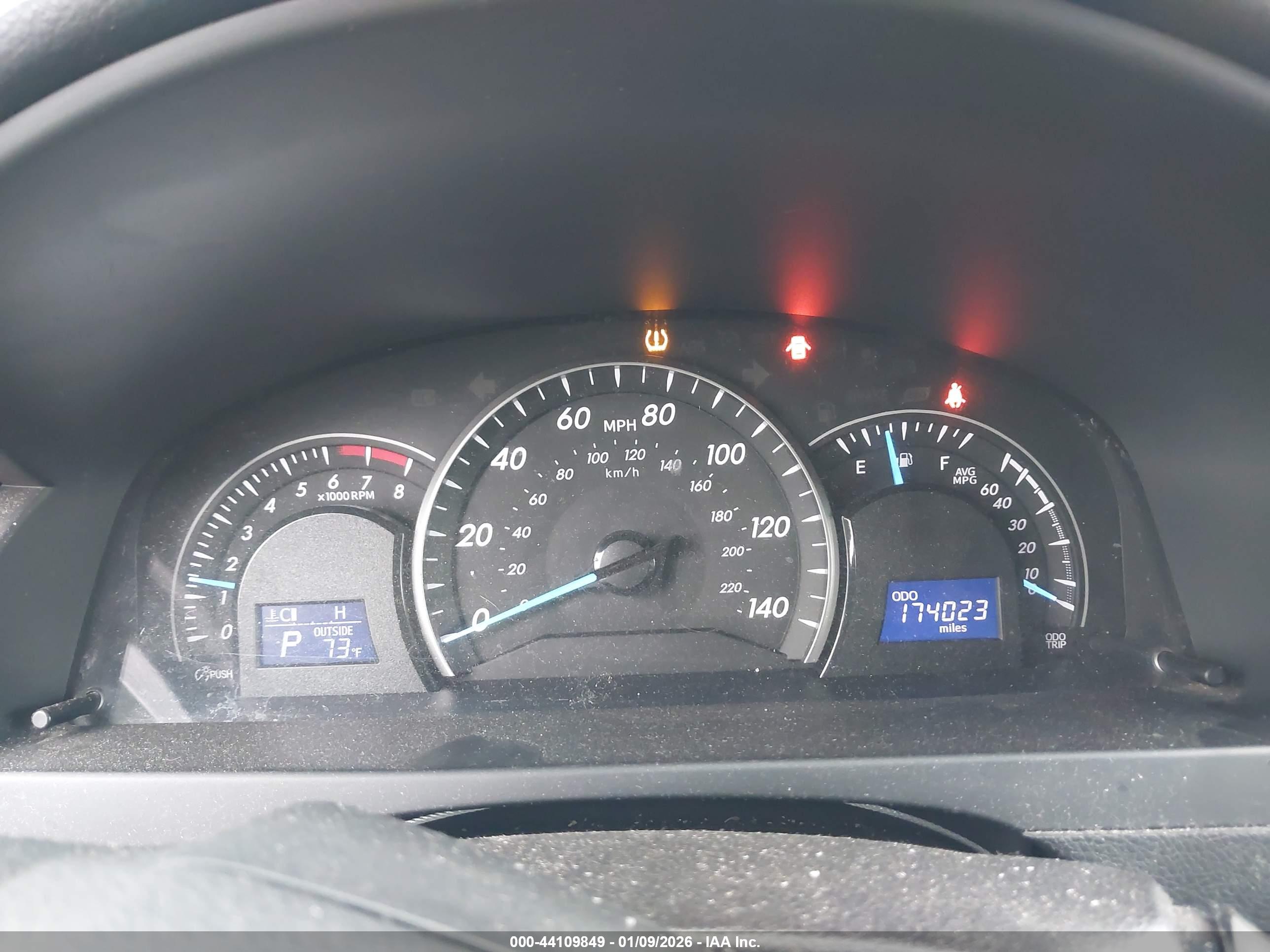 TOYOTA CAMRY image 7