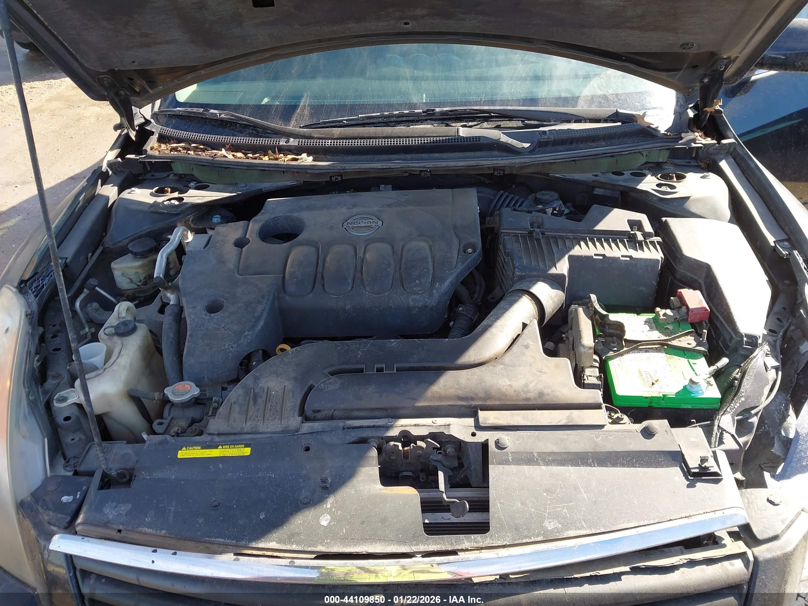 NISSAN ALTIMA image 10