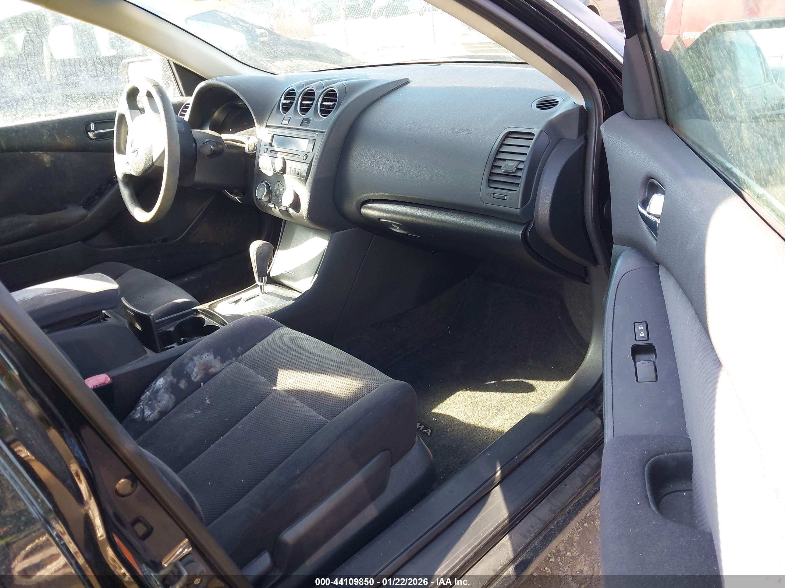 NISSAN ALTIMA image 5
