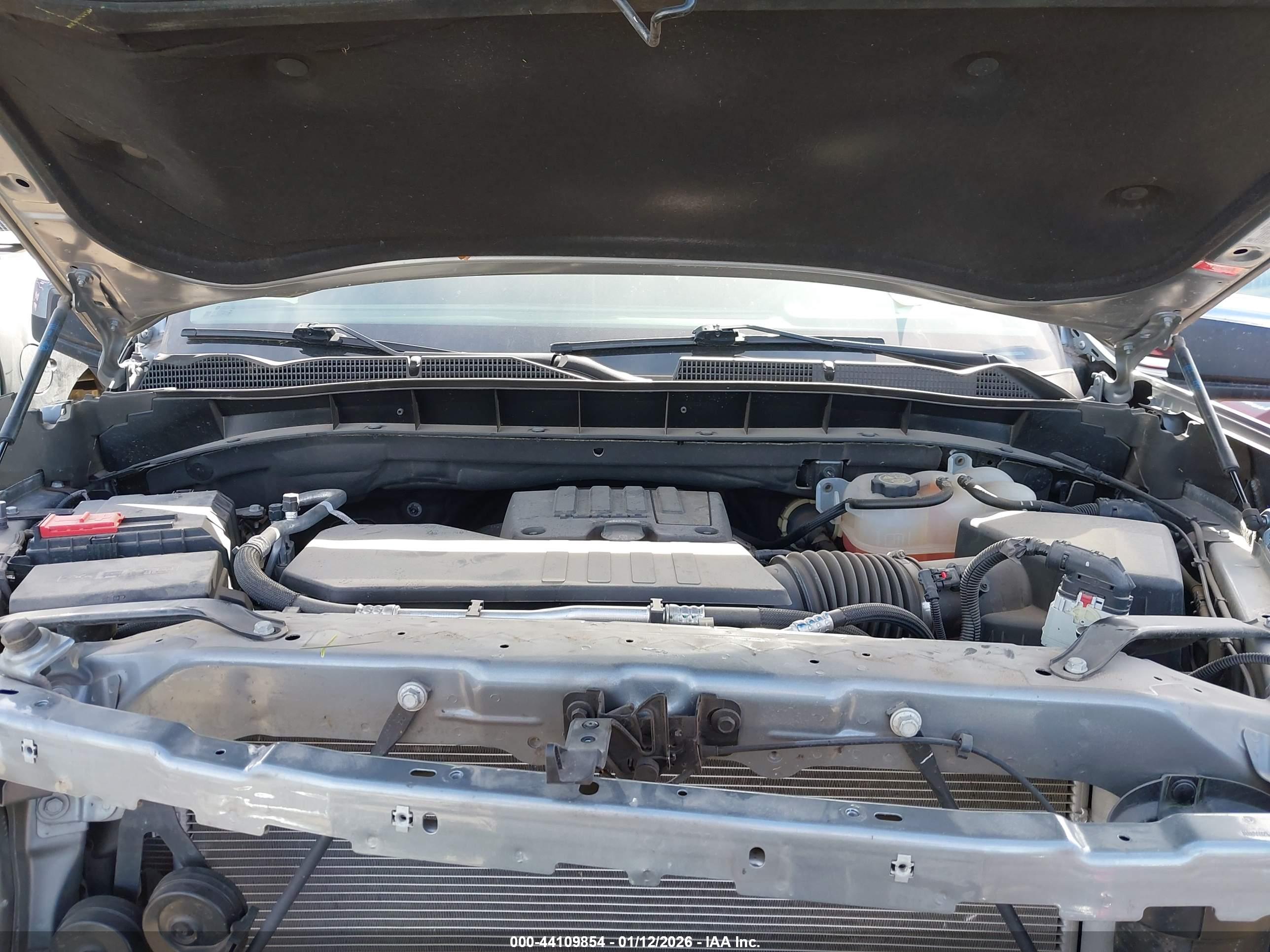 GMC SIERRA image 10
