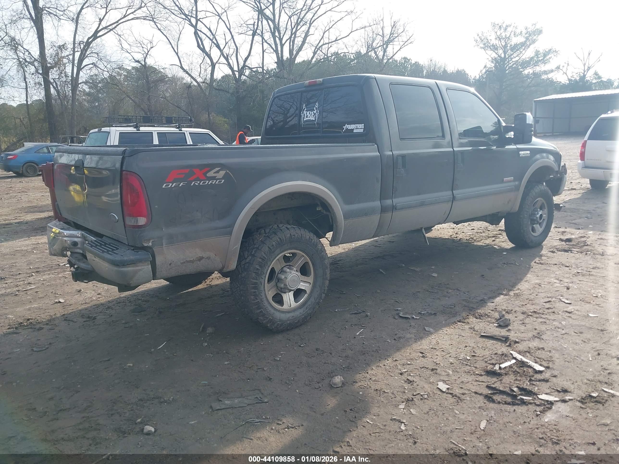 FORD F-350 image 4