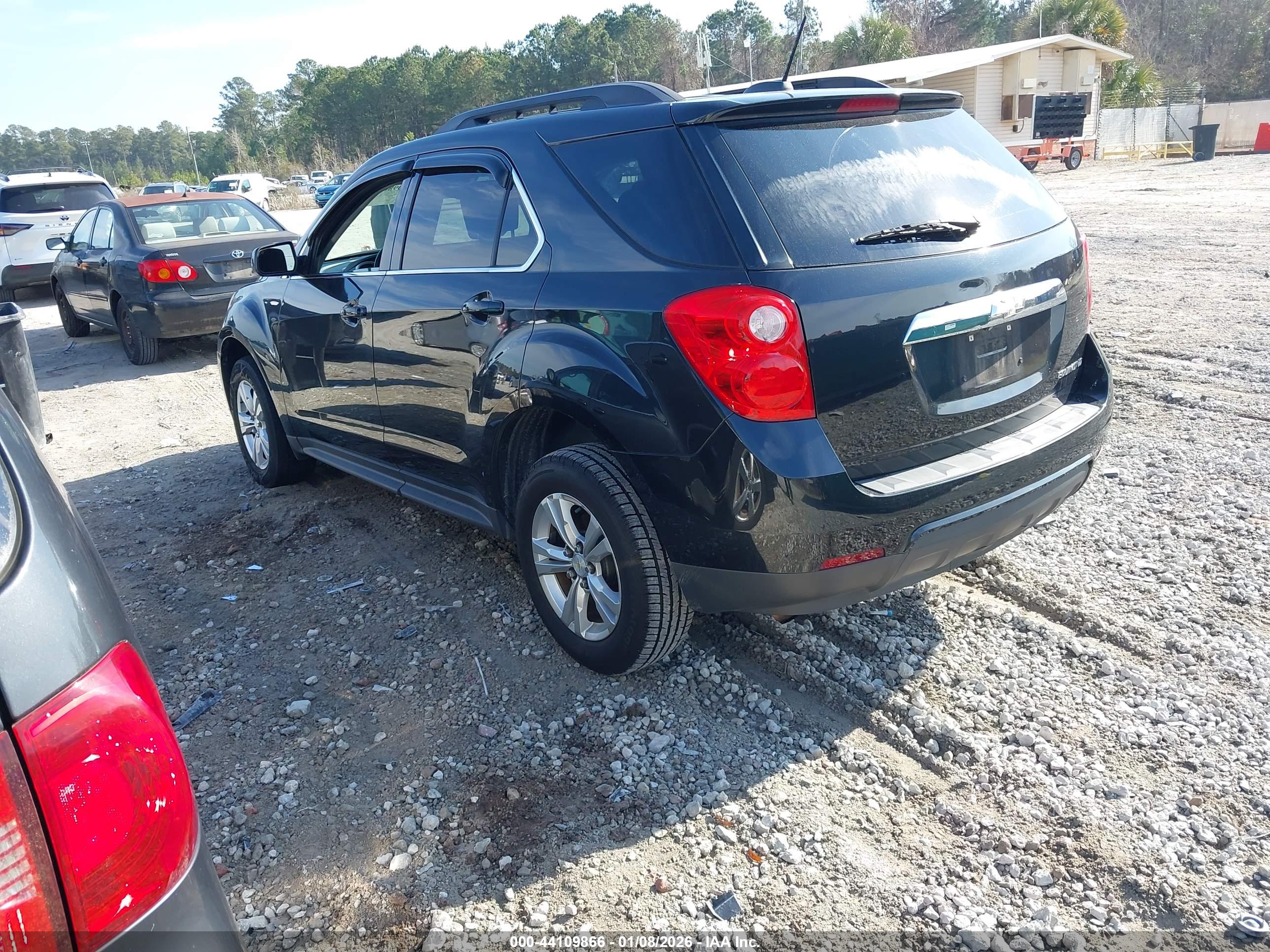 CHEVROLET EQUINOX image 3