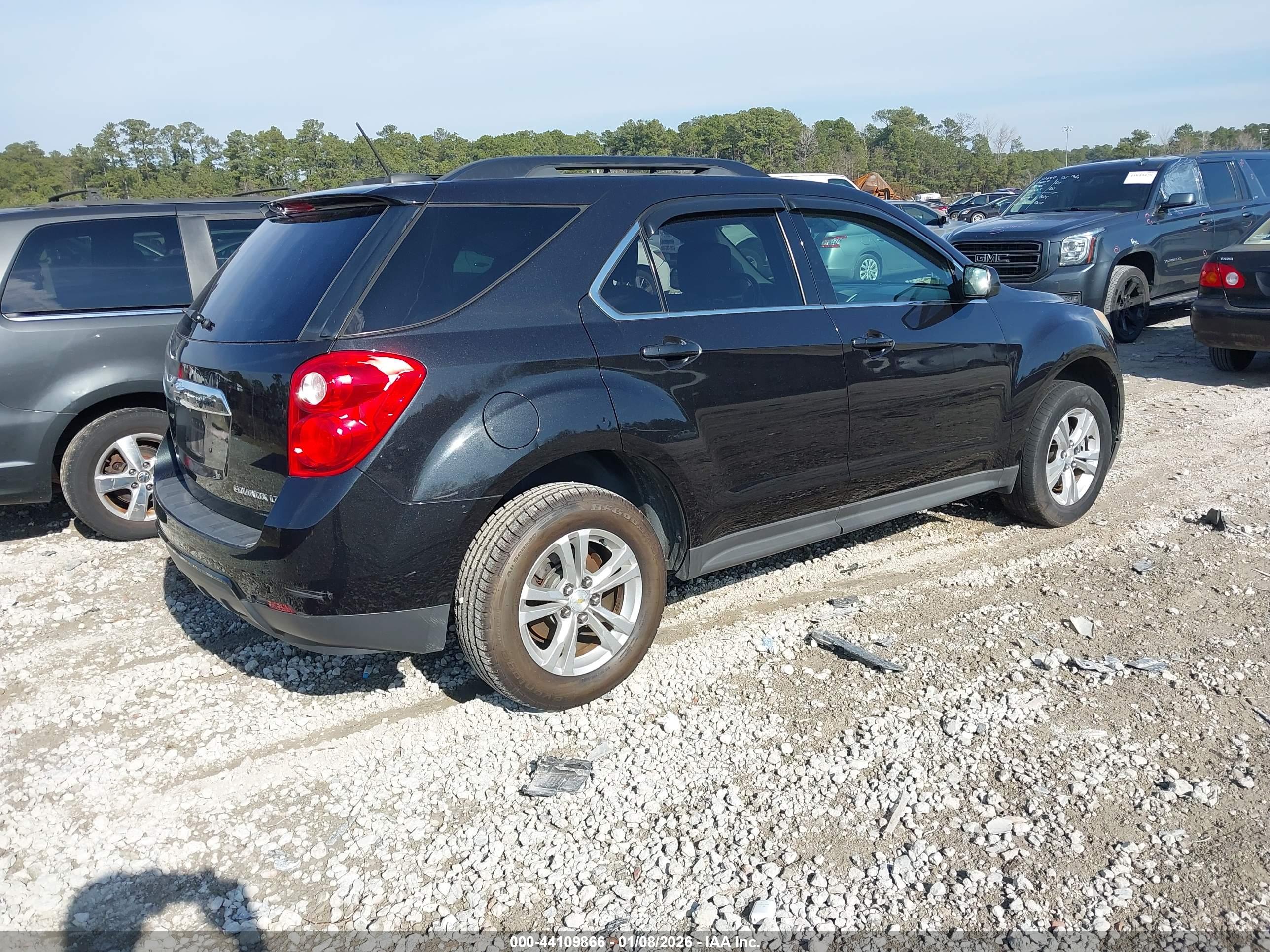 CHEVROLET EQUINOX image 4