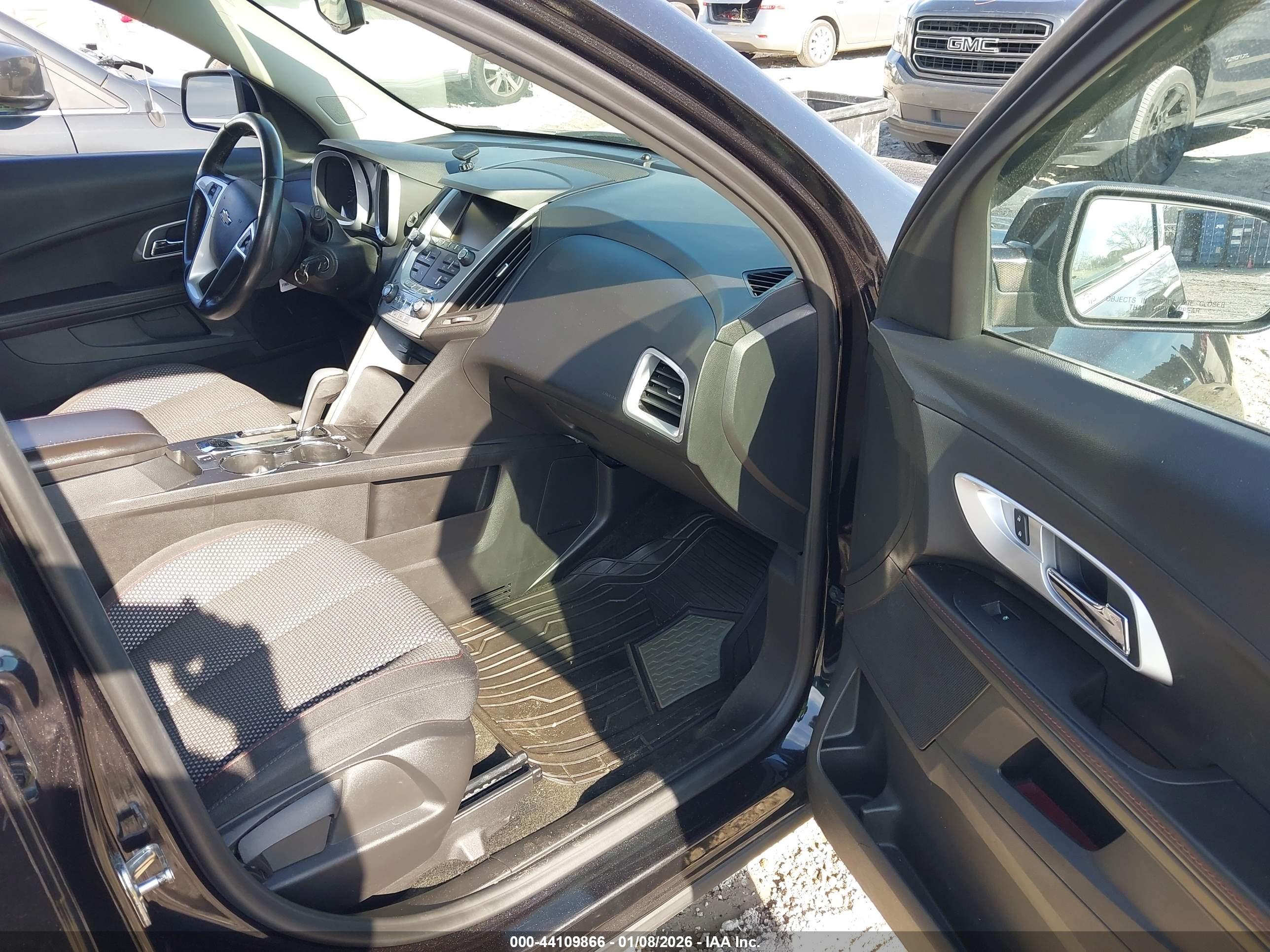 CHEVROLET EQUINOX image 5