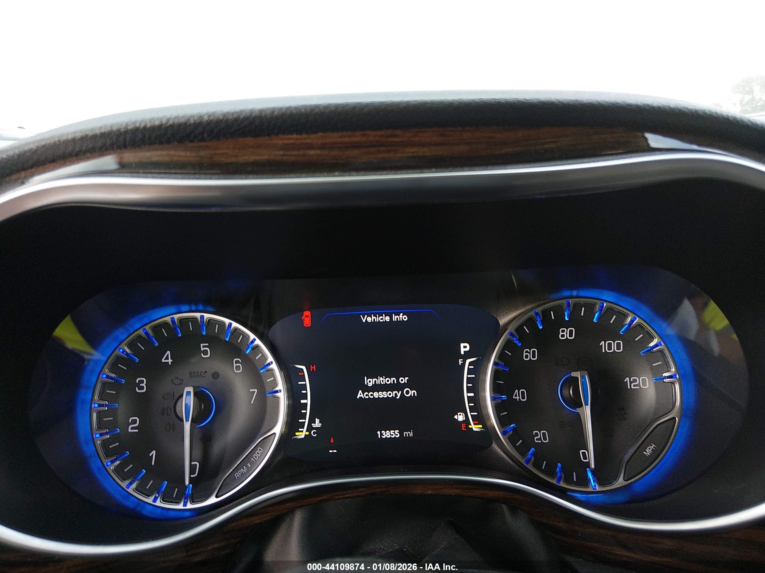 CHRYSLER PACIFICA image 7