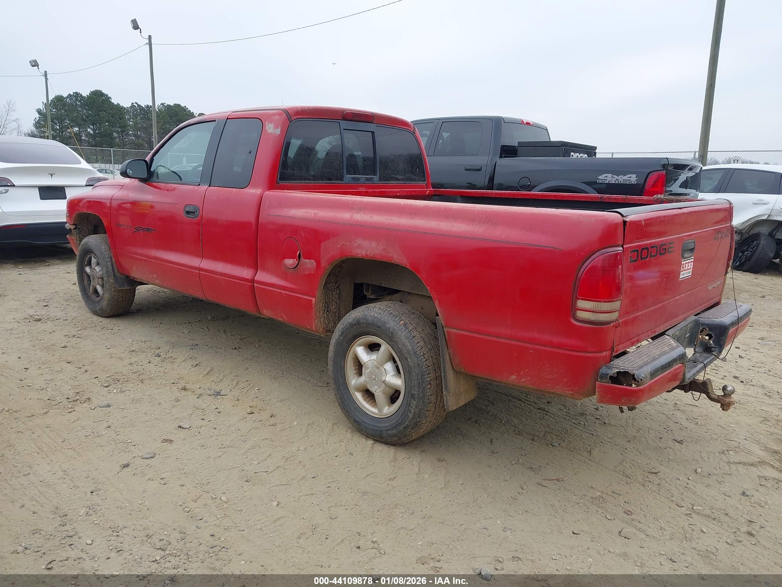 DODGE DAKOTA image 3