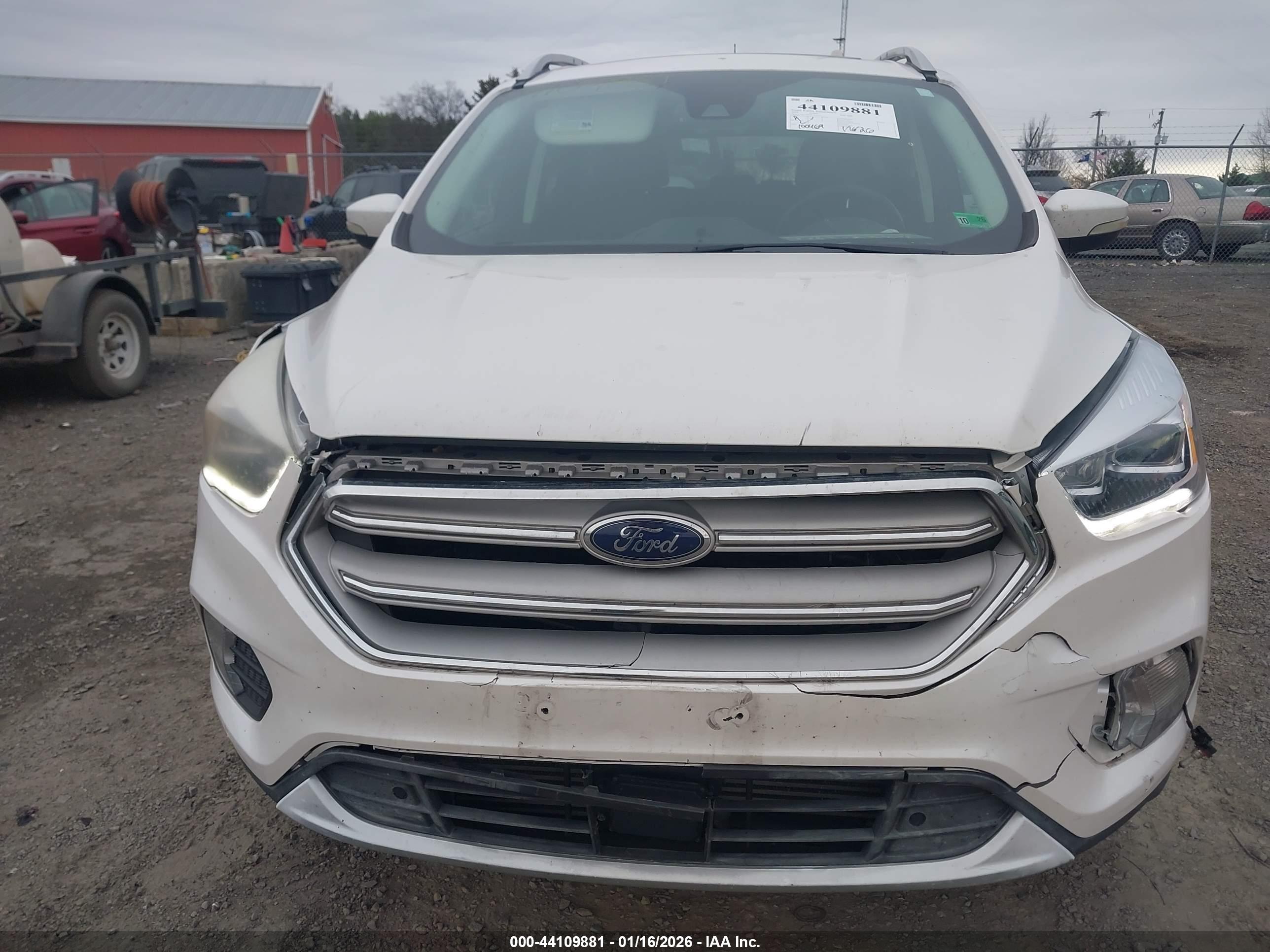 FORD ESCAPE image 6
