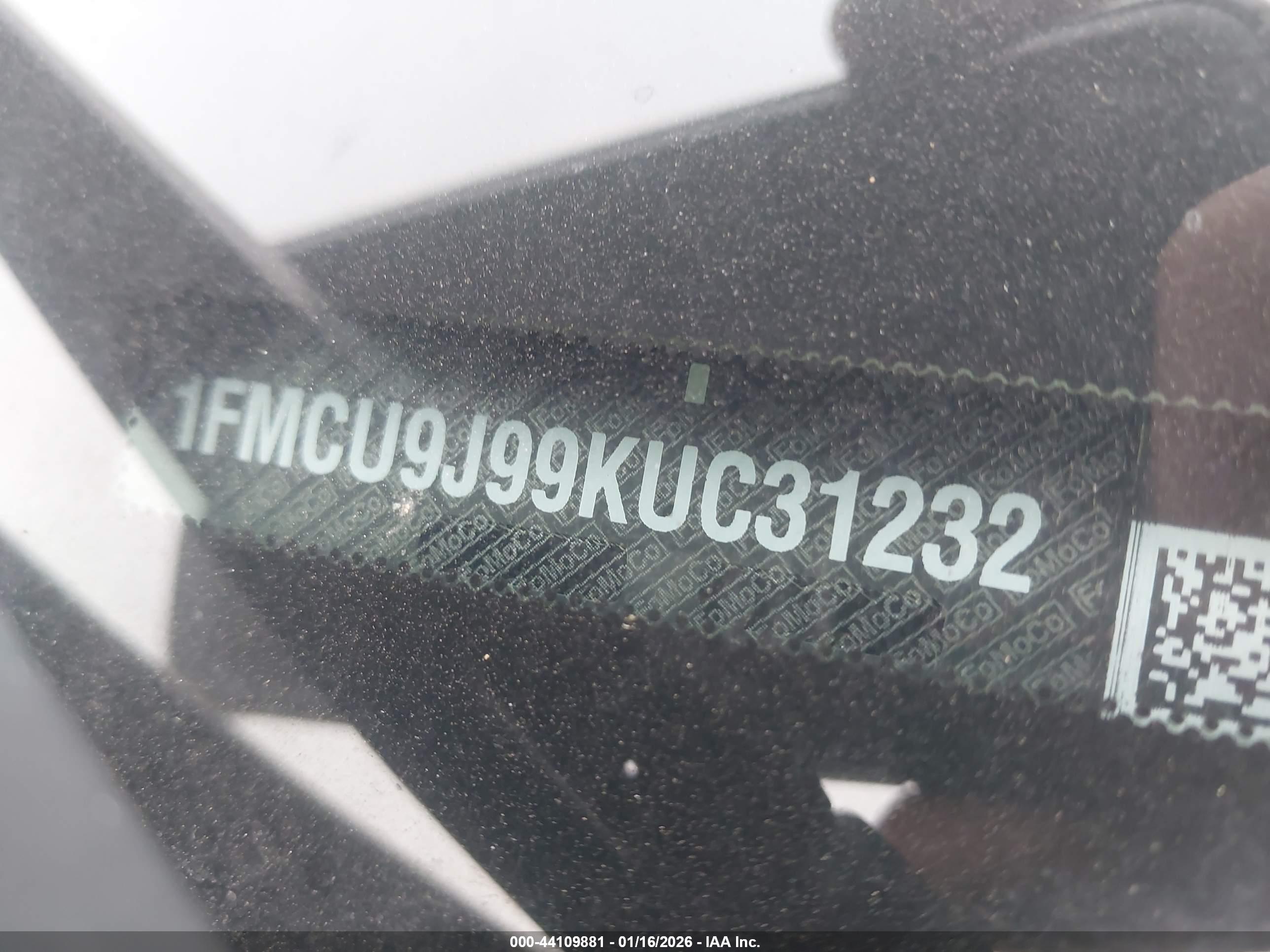 FORD ESCAPE image 9