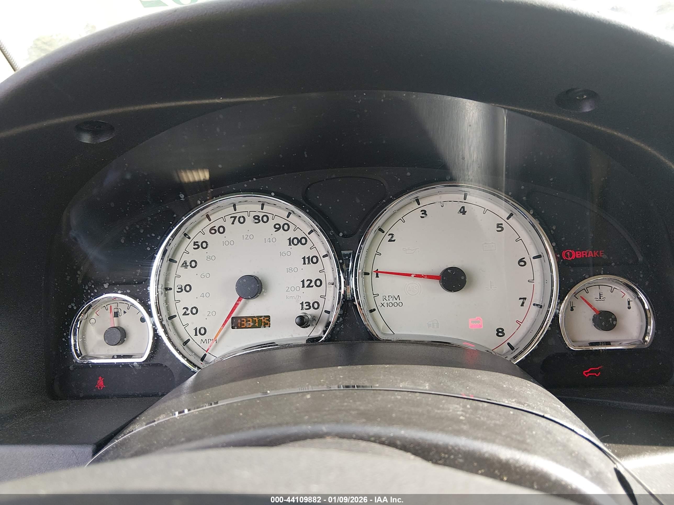 SATURN VUE image 7