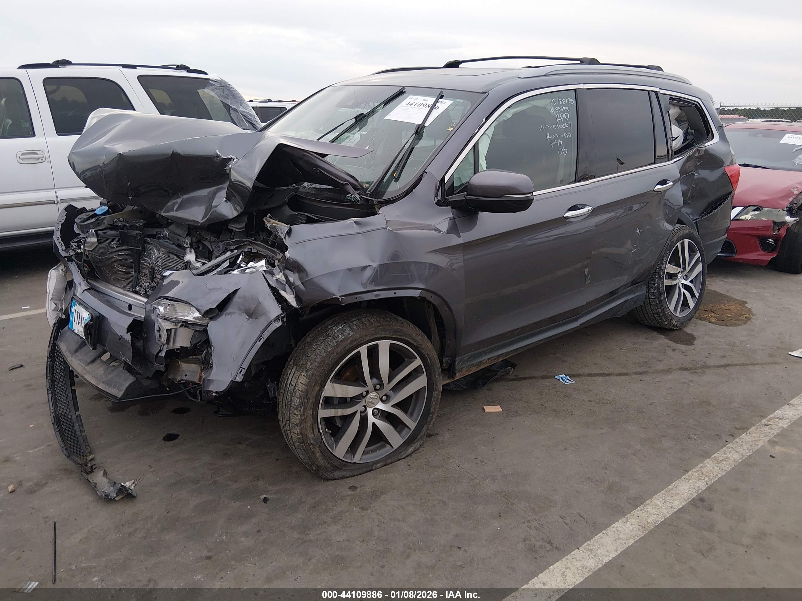 HONDA PILOT image 2