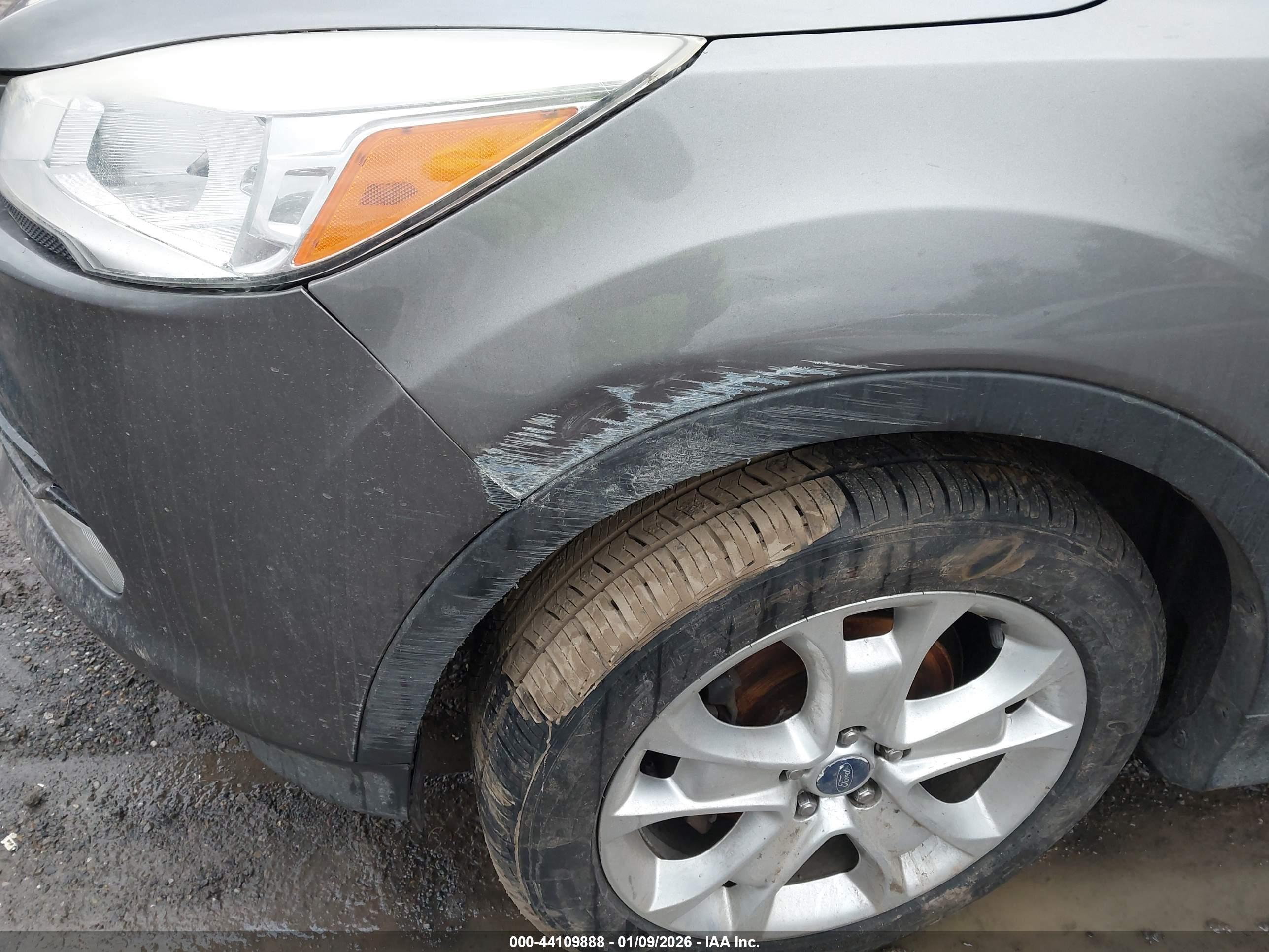 FORD ESCAPE image 6