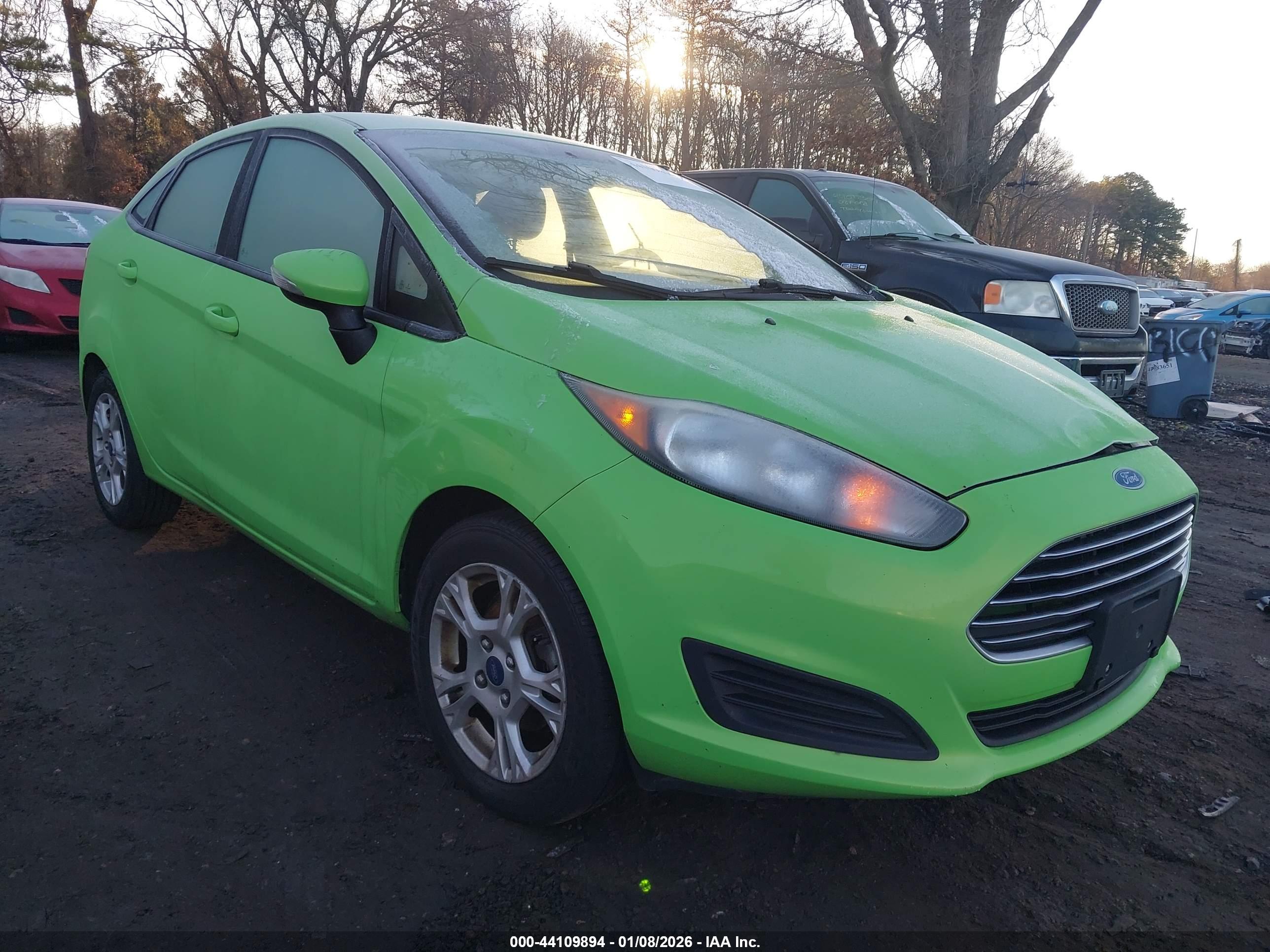 FORD FIESTA image 6