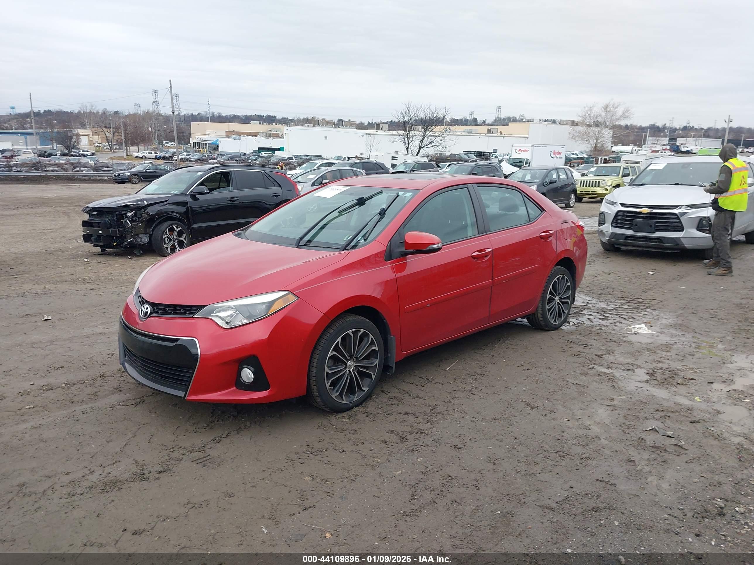 TOYOTA COROLLA image 2