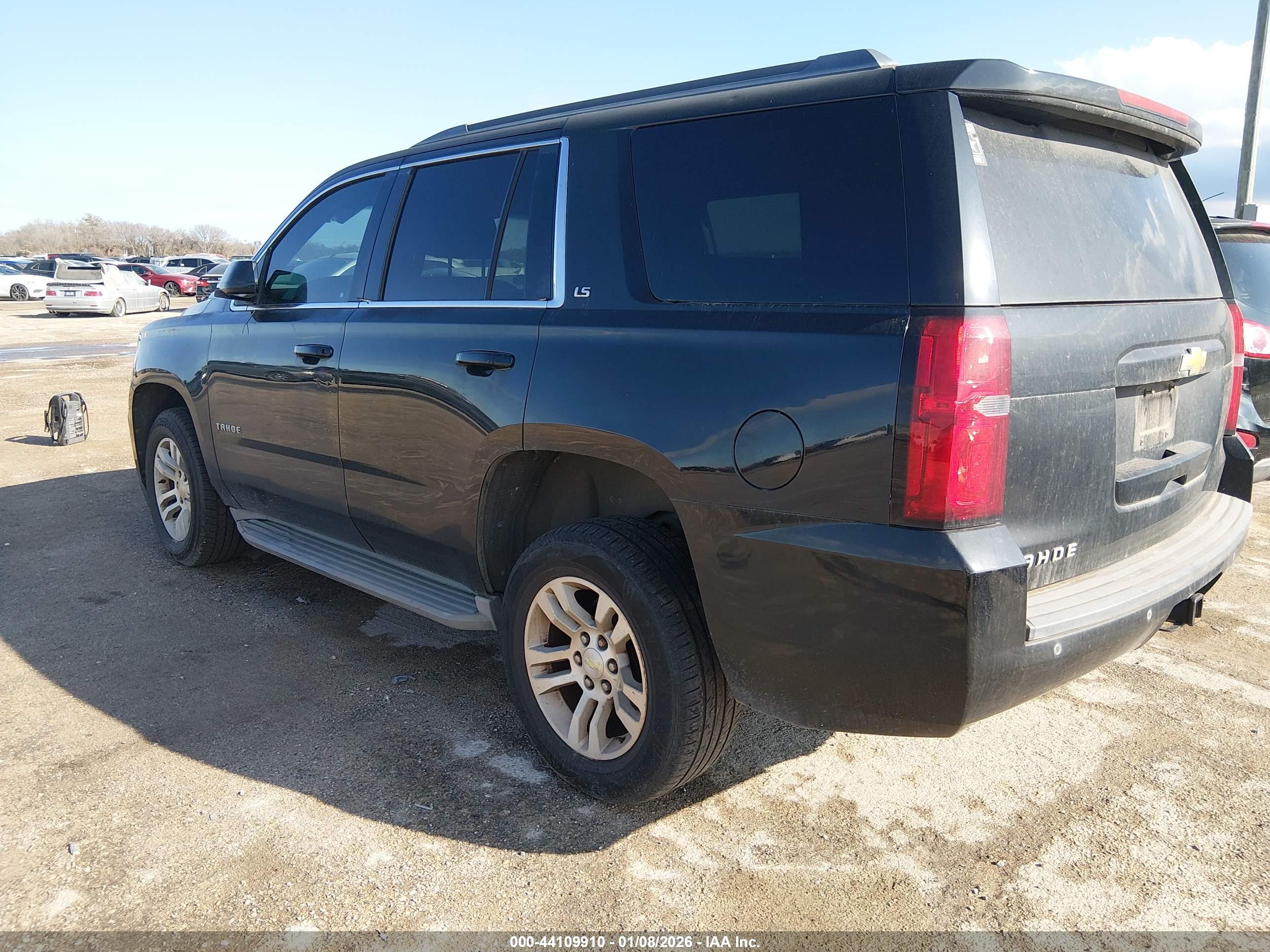 CHEVROLET TAHOE image 3