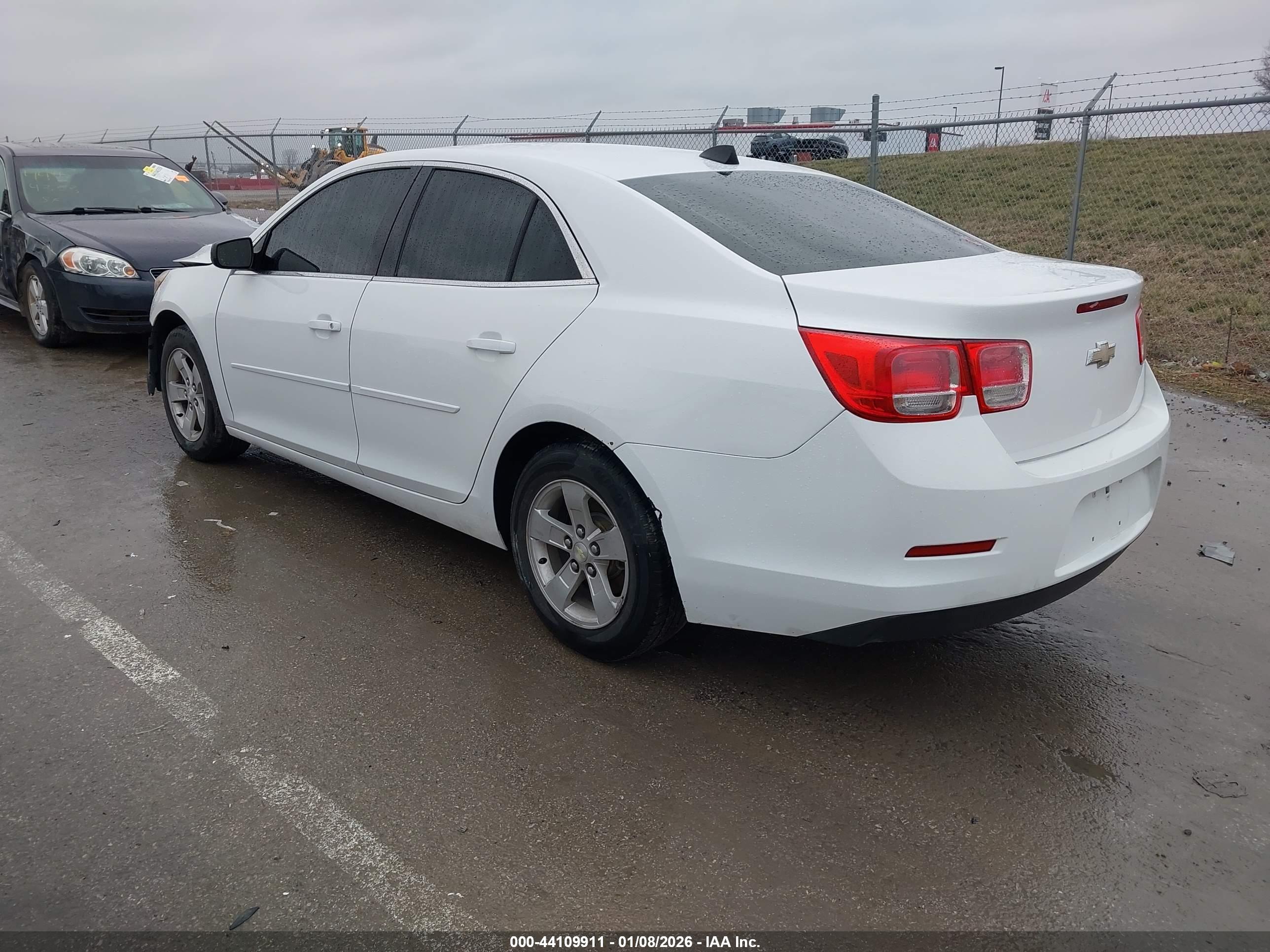 CHEVROLET MALIBU image 3