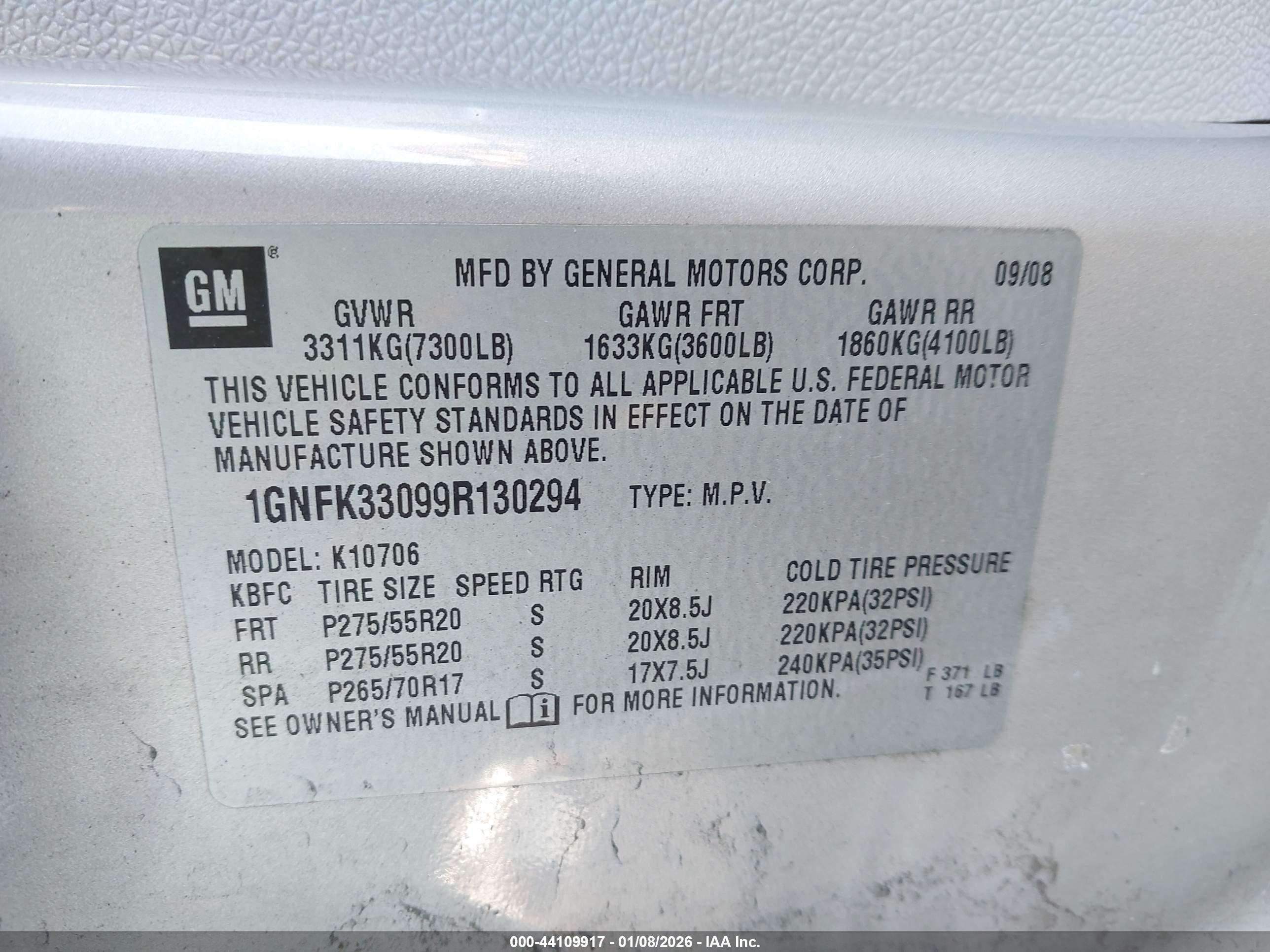 CHEVROLET TAHOE image 9