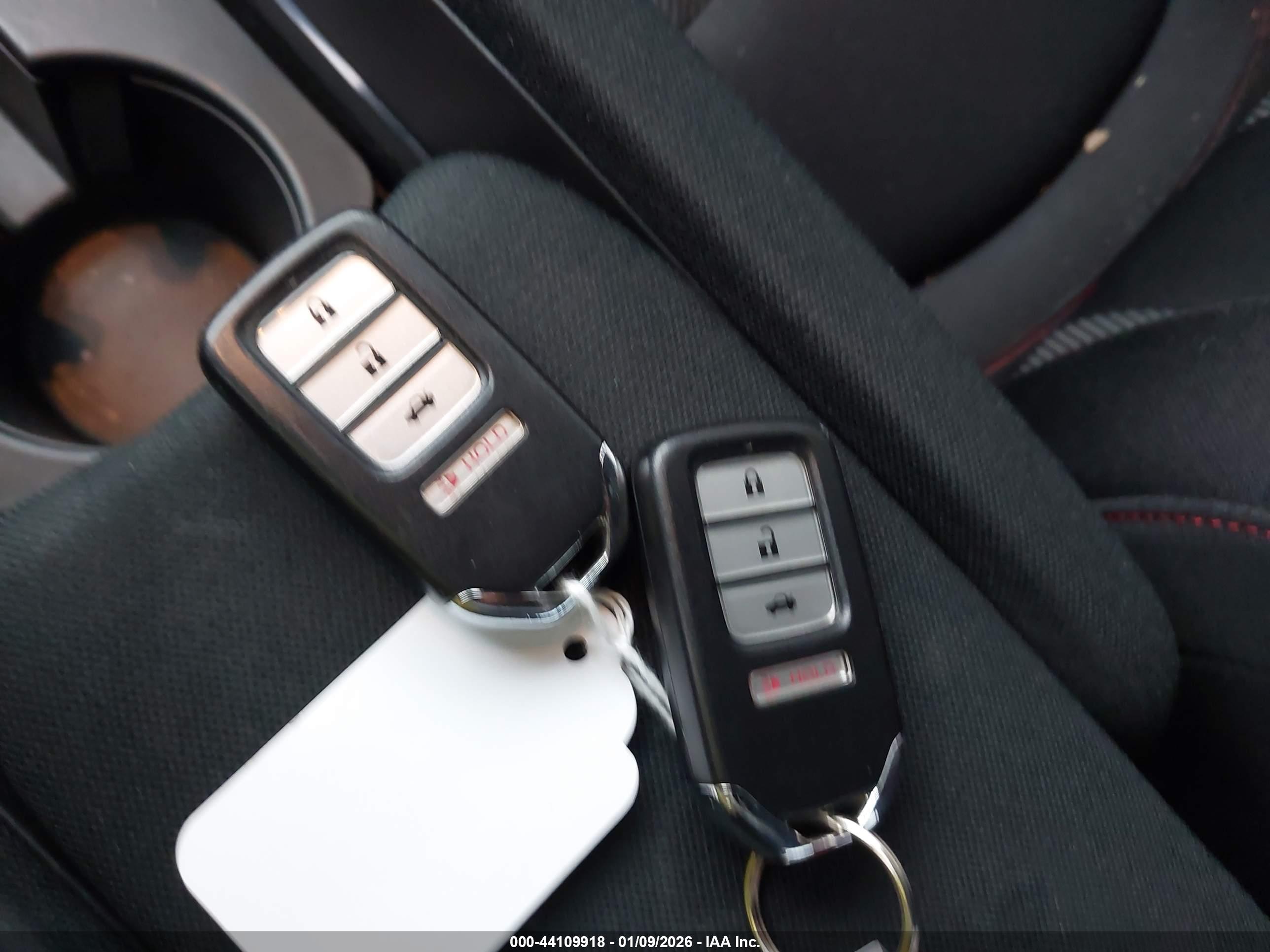 HONDA CIVIC image 11