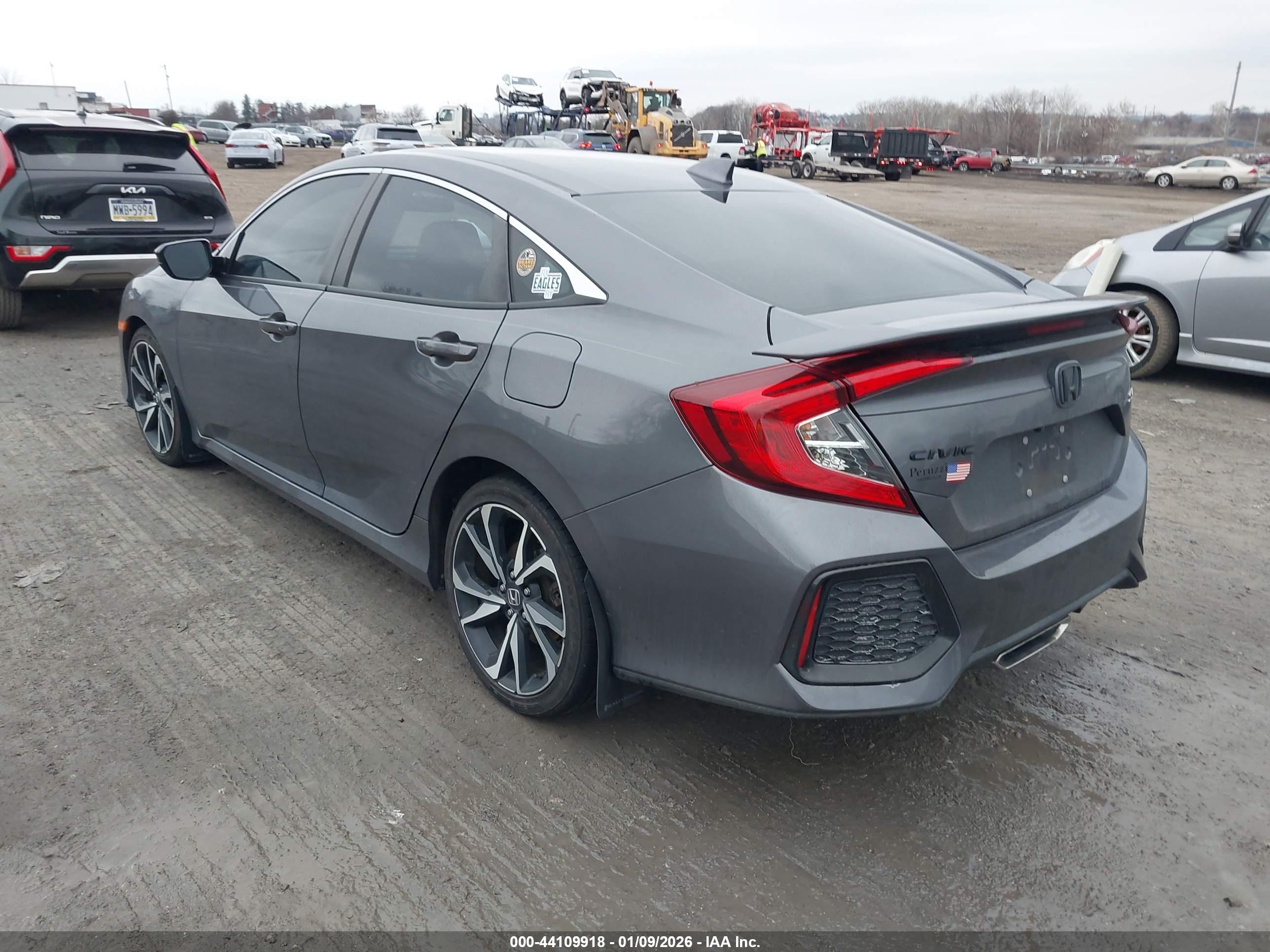 HONDA CIVIC image 3