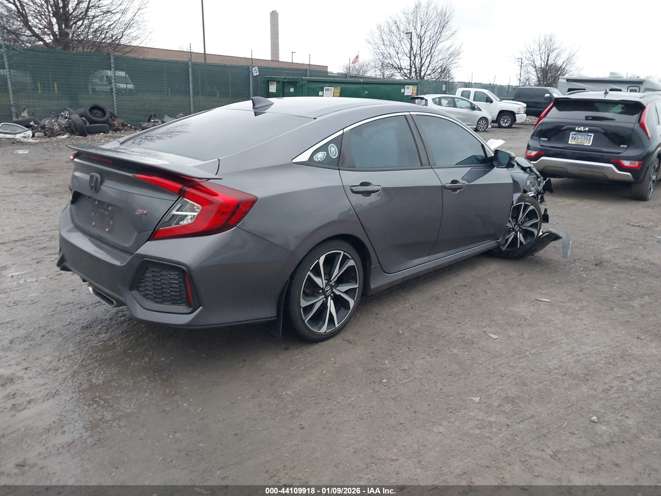 HONDA CIVIC image 4