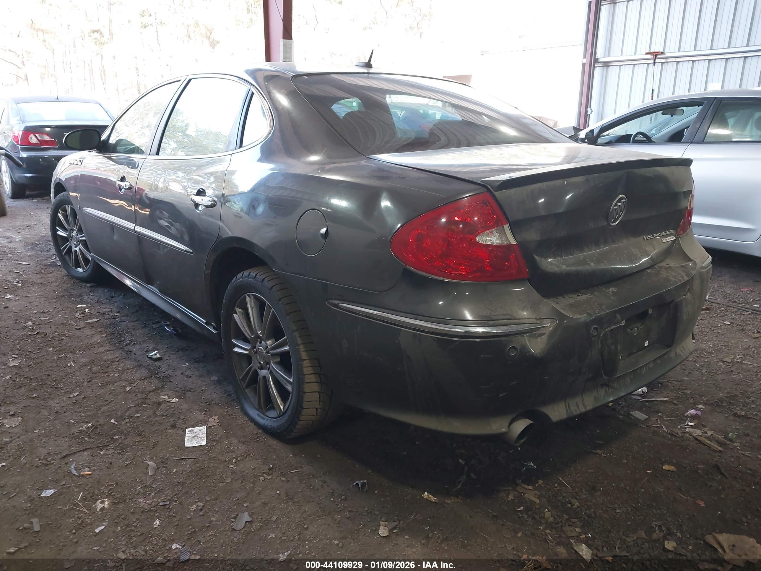 BUICK LACROSSE image 3