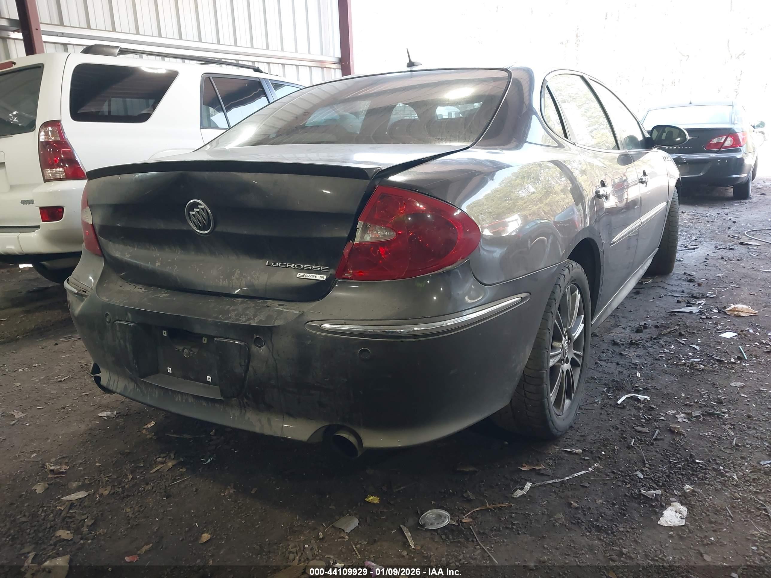 BUICK LACROSSE image 4