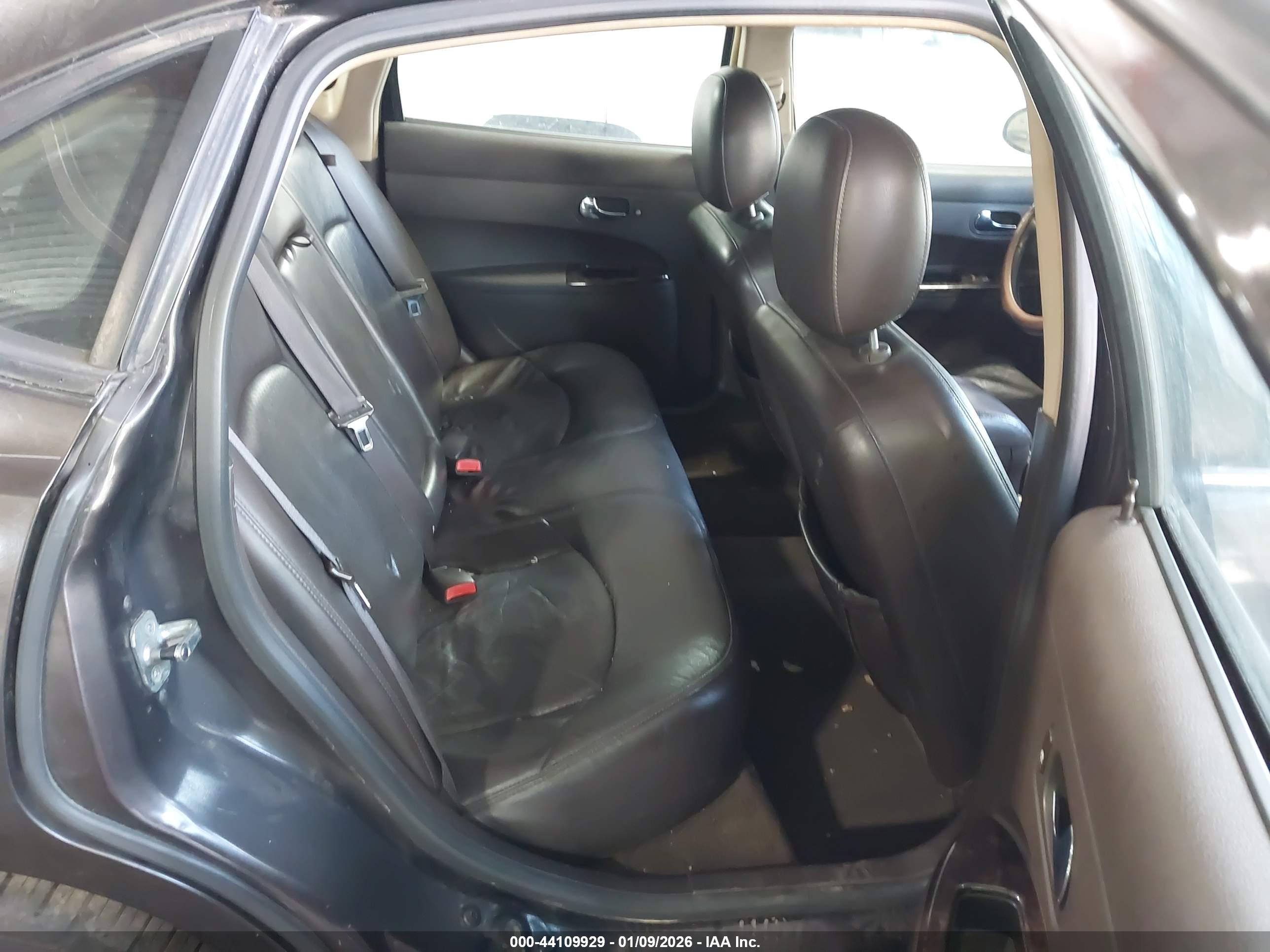 BUICK LACROSSE image 8