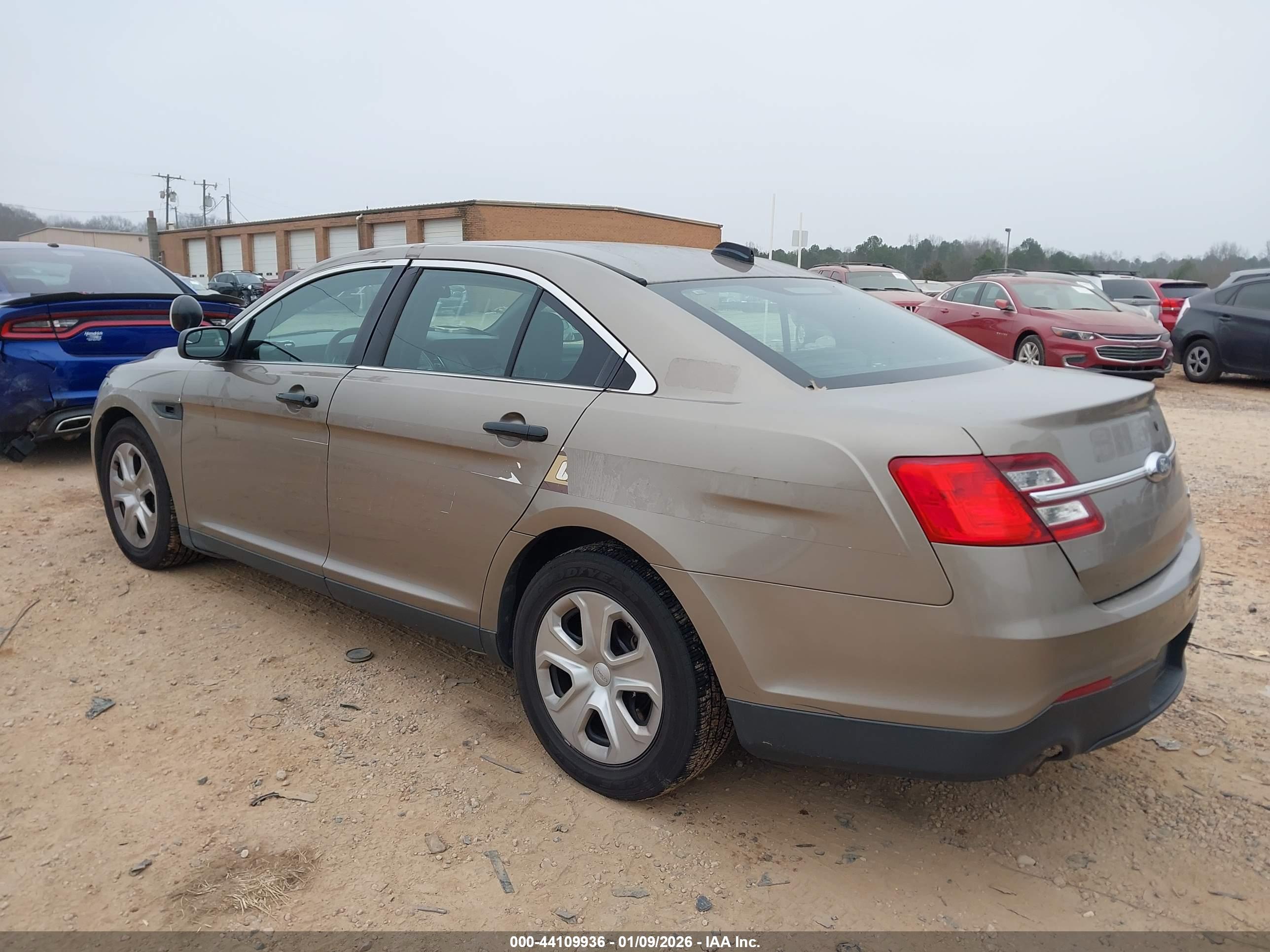FORD POLICE image 3
