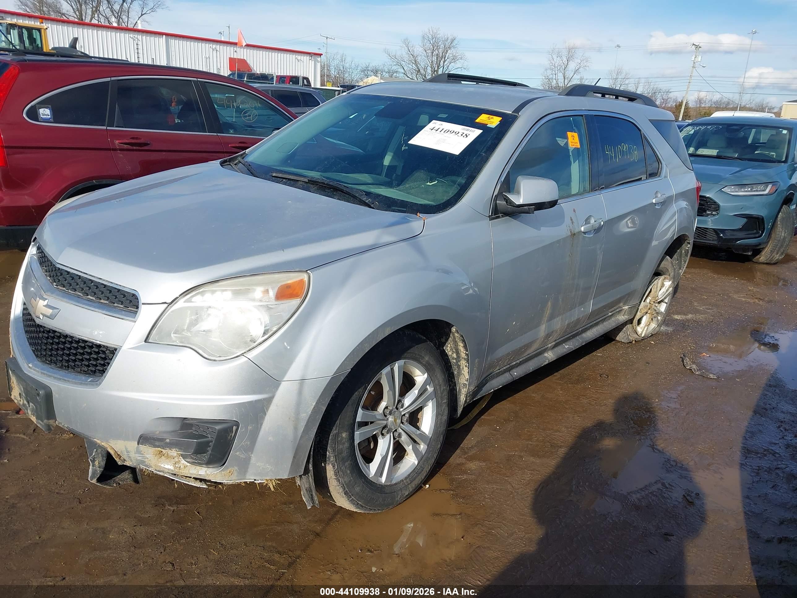 CHEVROLET EQUINOX image 2