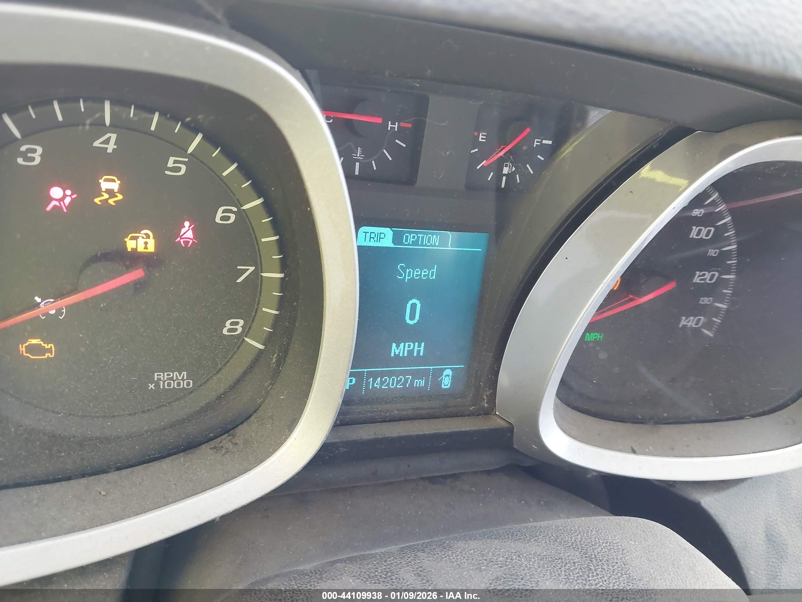 CHEVROLET EQUINOX image 7