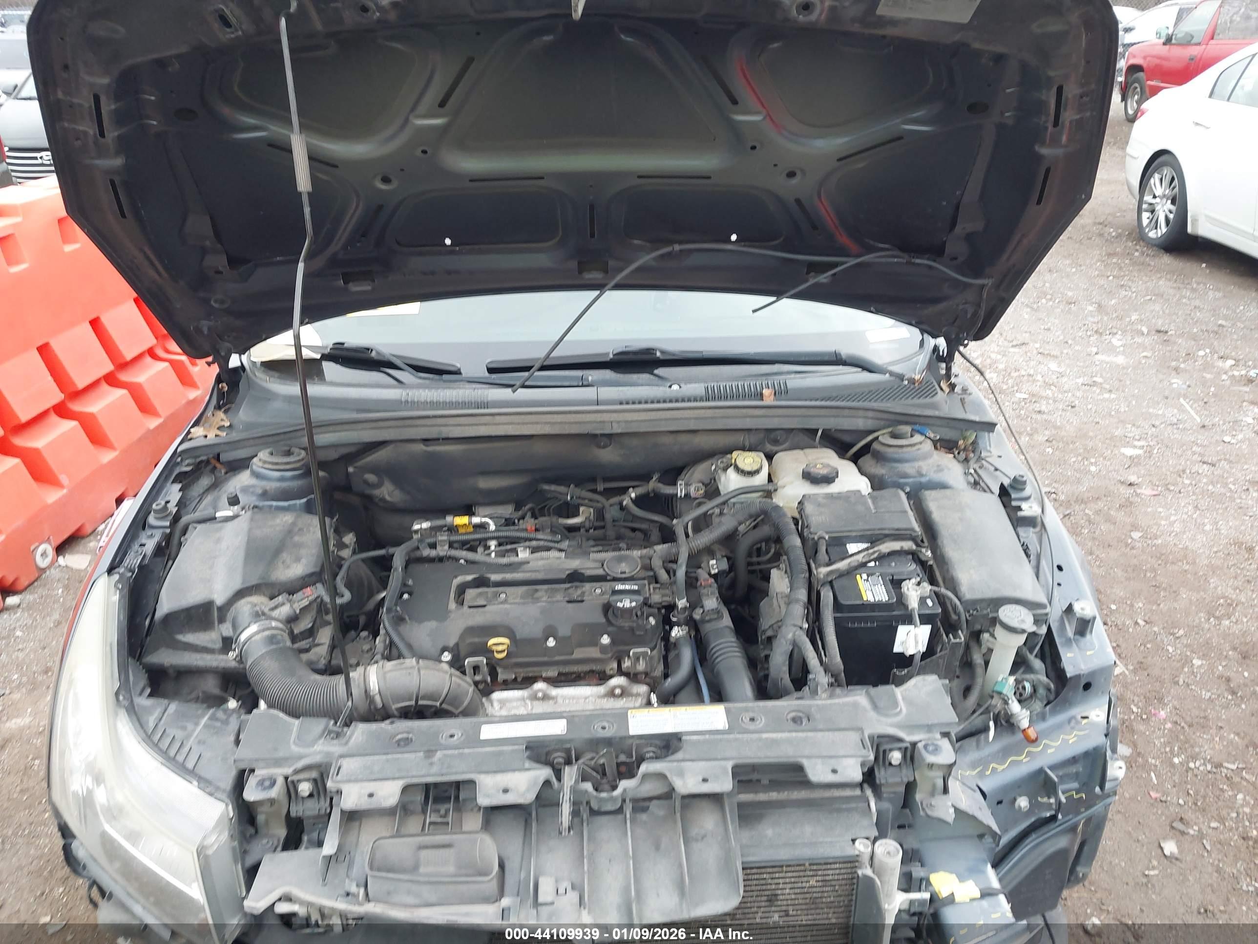 CHEVROLET CRUZE image 10