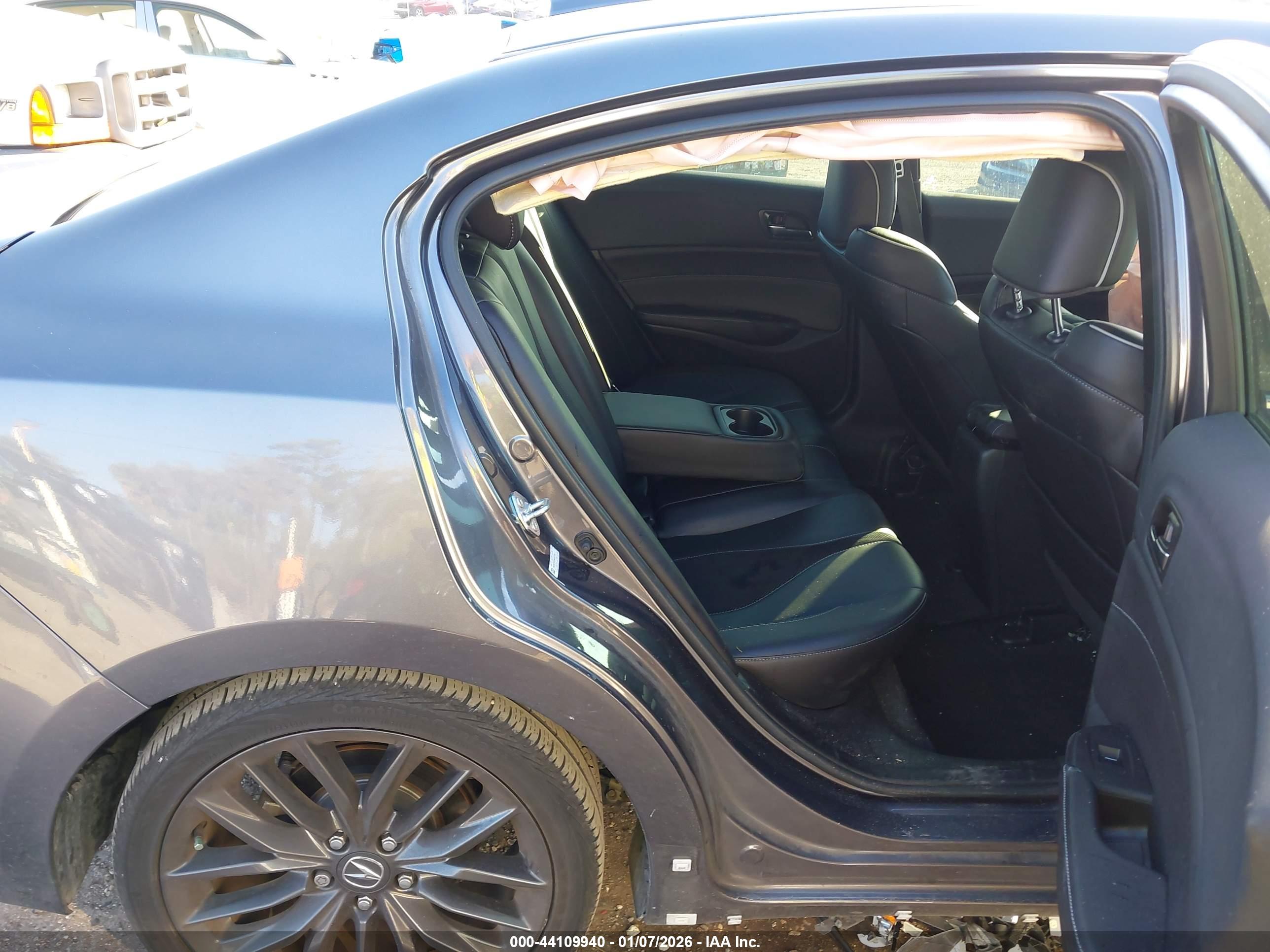 ACURA ILX image 5