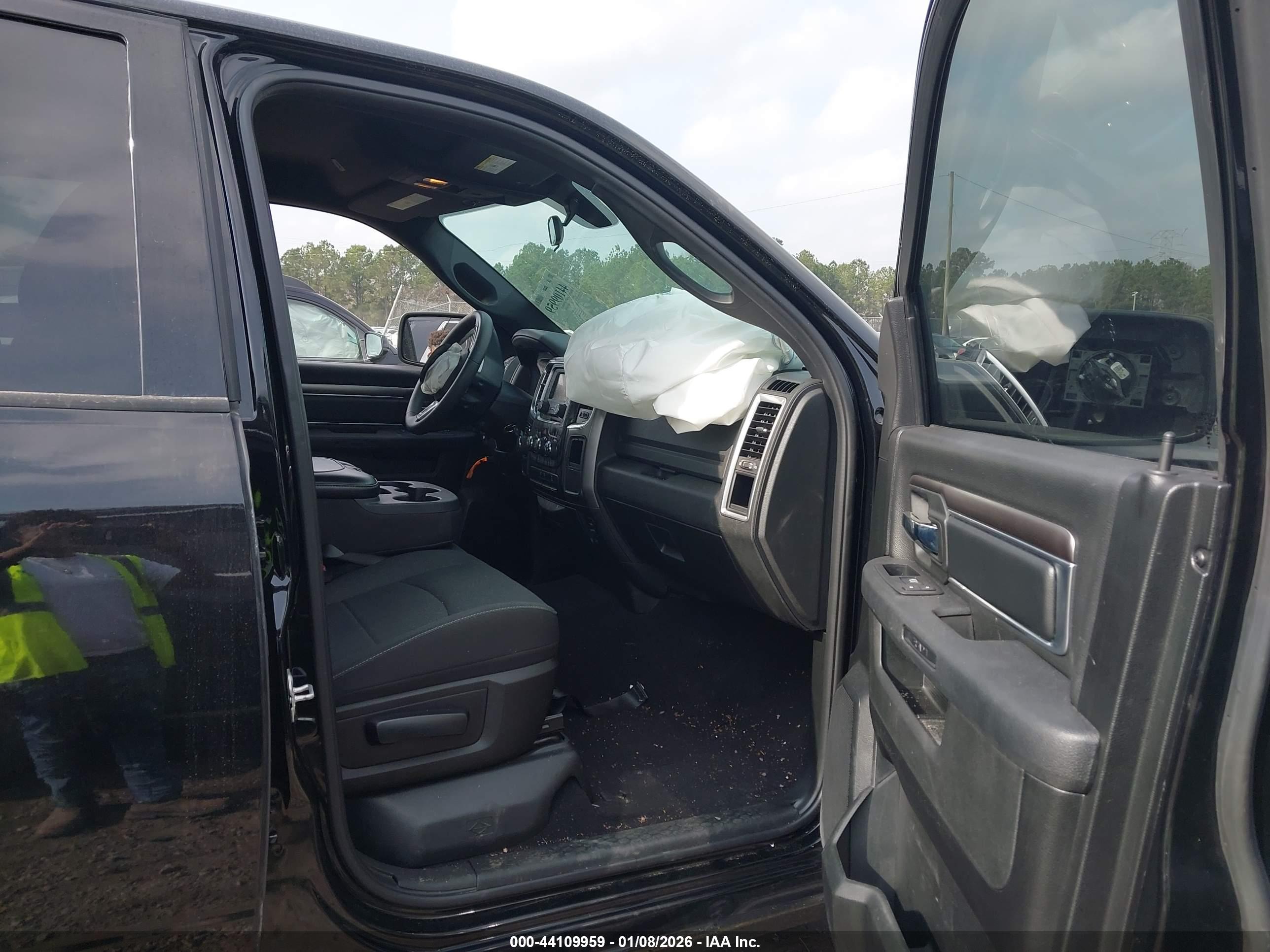 RAM 1500 image 5
