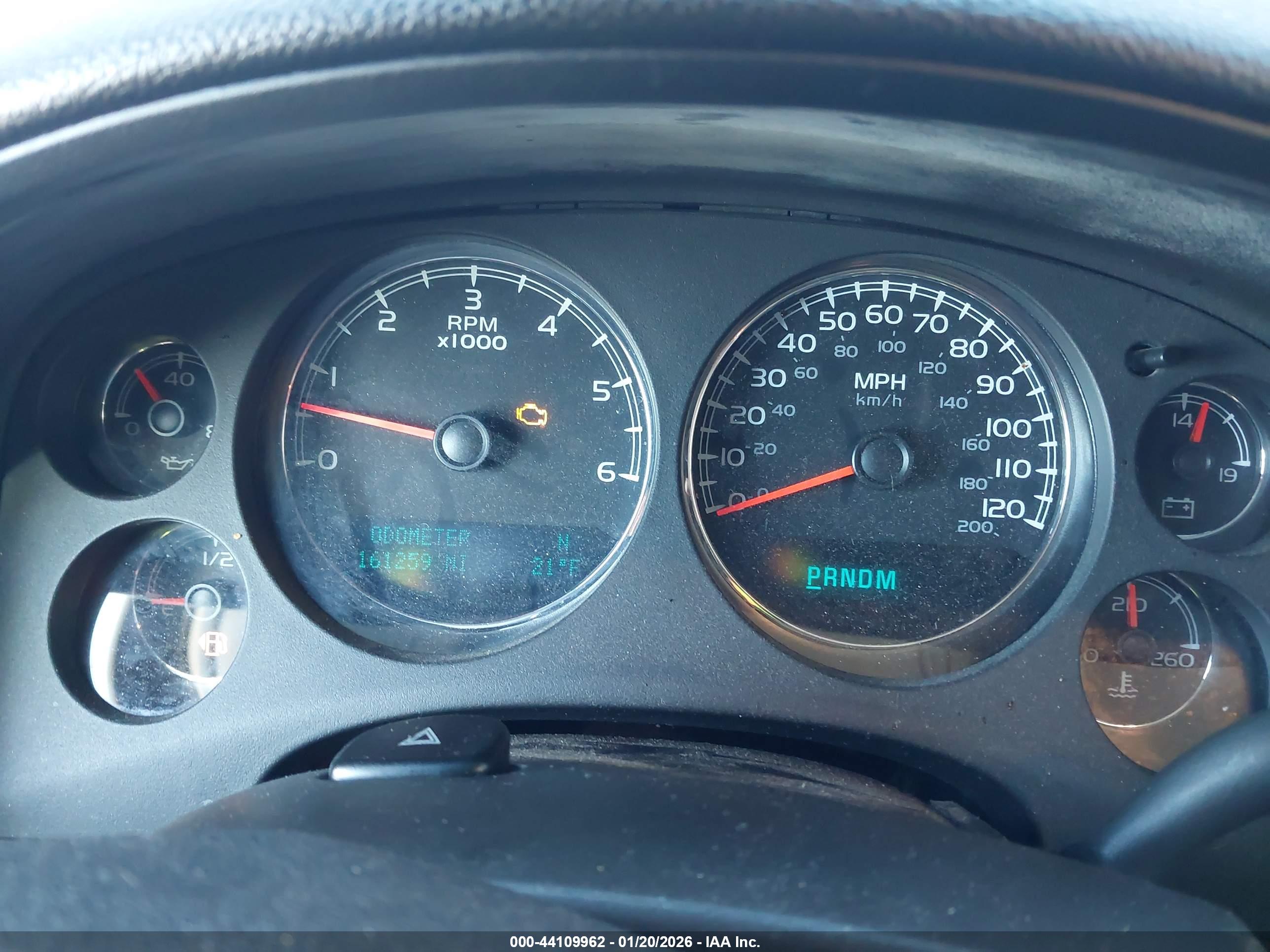 GMC YUKON image 7