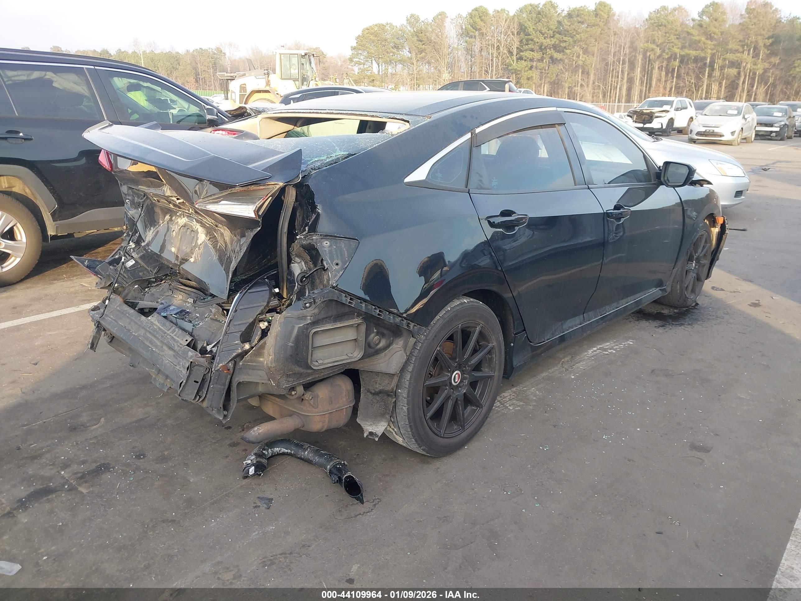 HONDA CIVIC image 4