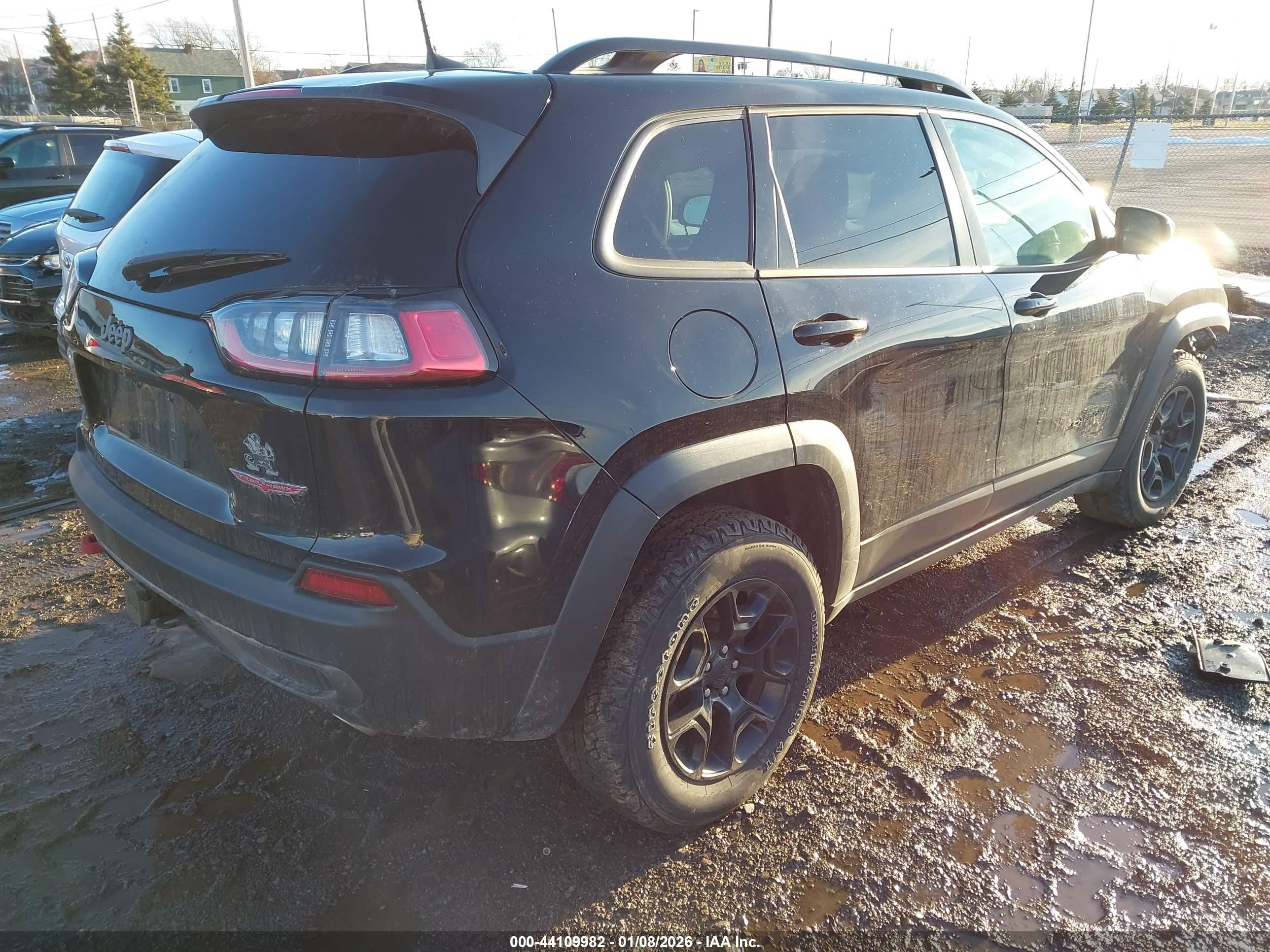 JEEP CHEROKEE image 4