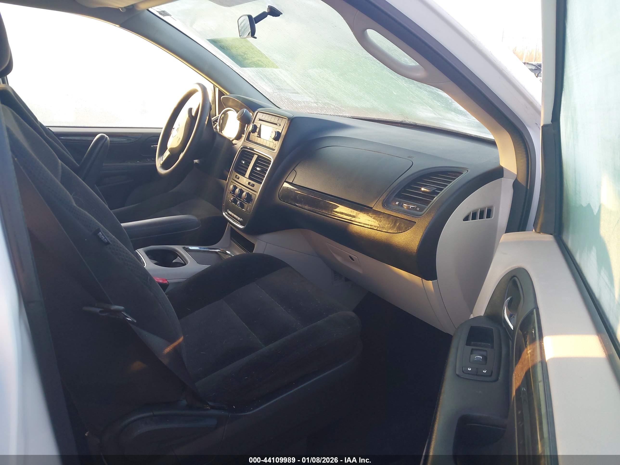 DODGE GRAND image 5