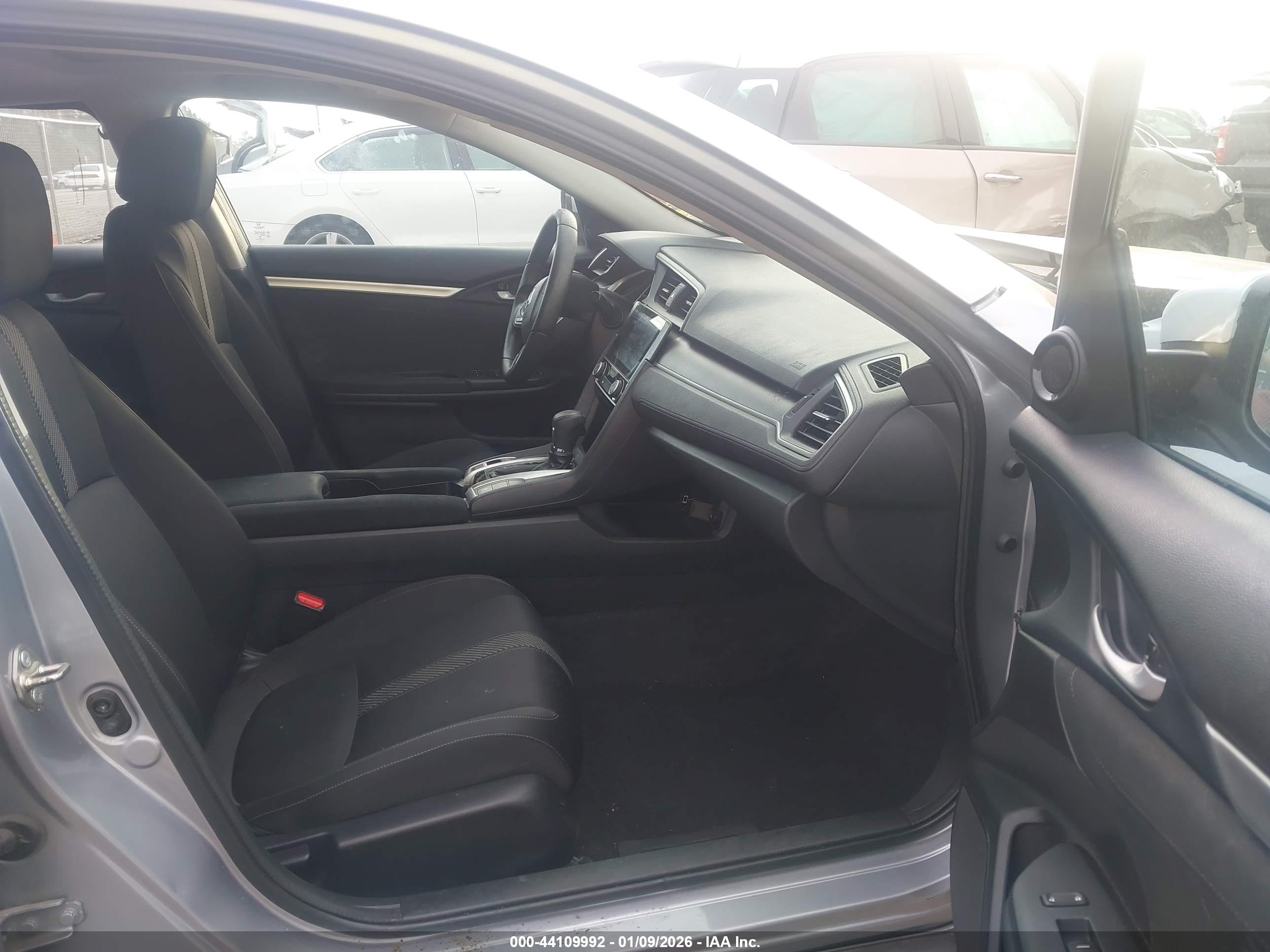 HONDA CIVIC image 5