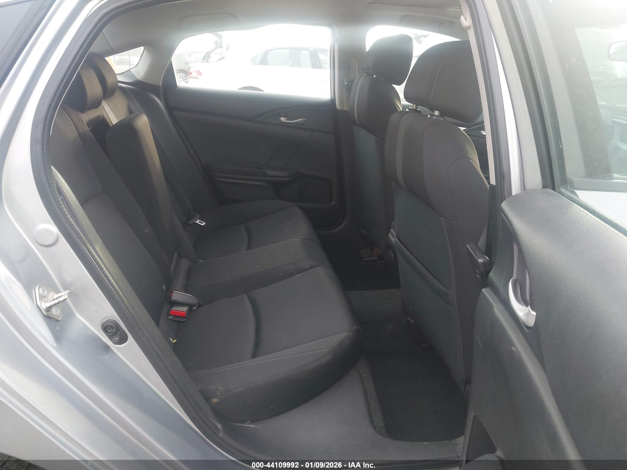 HONDA CIVIC image 8