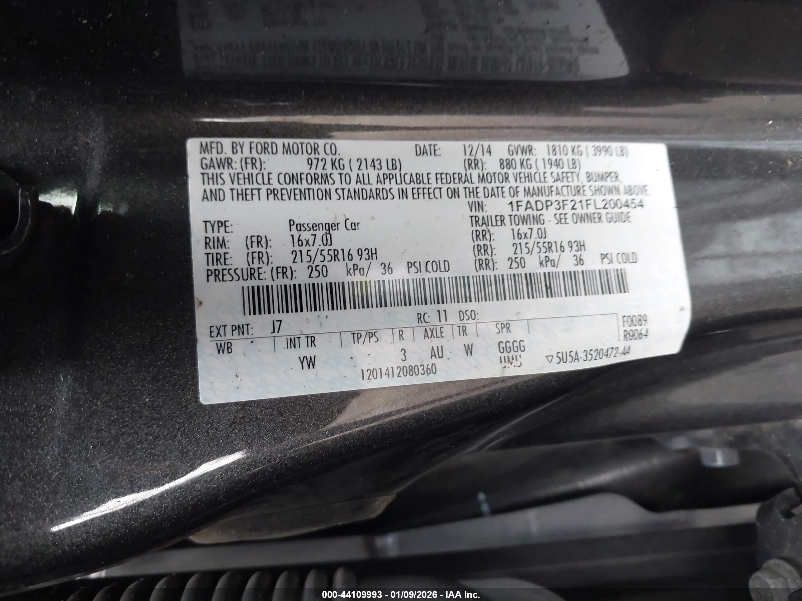 FORD FOCUS image 9