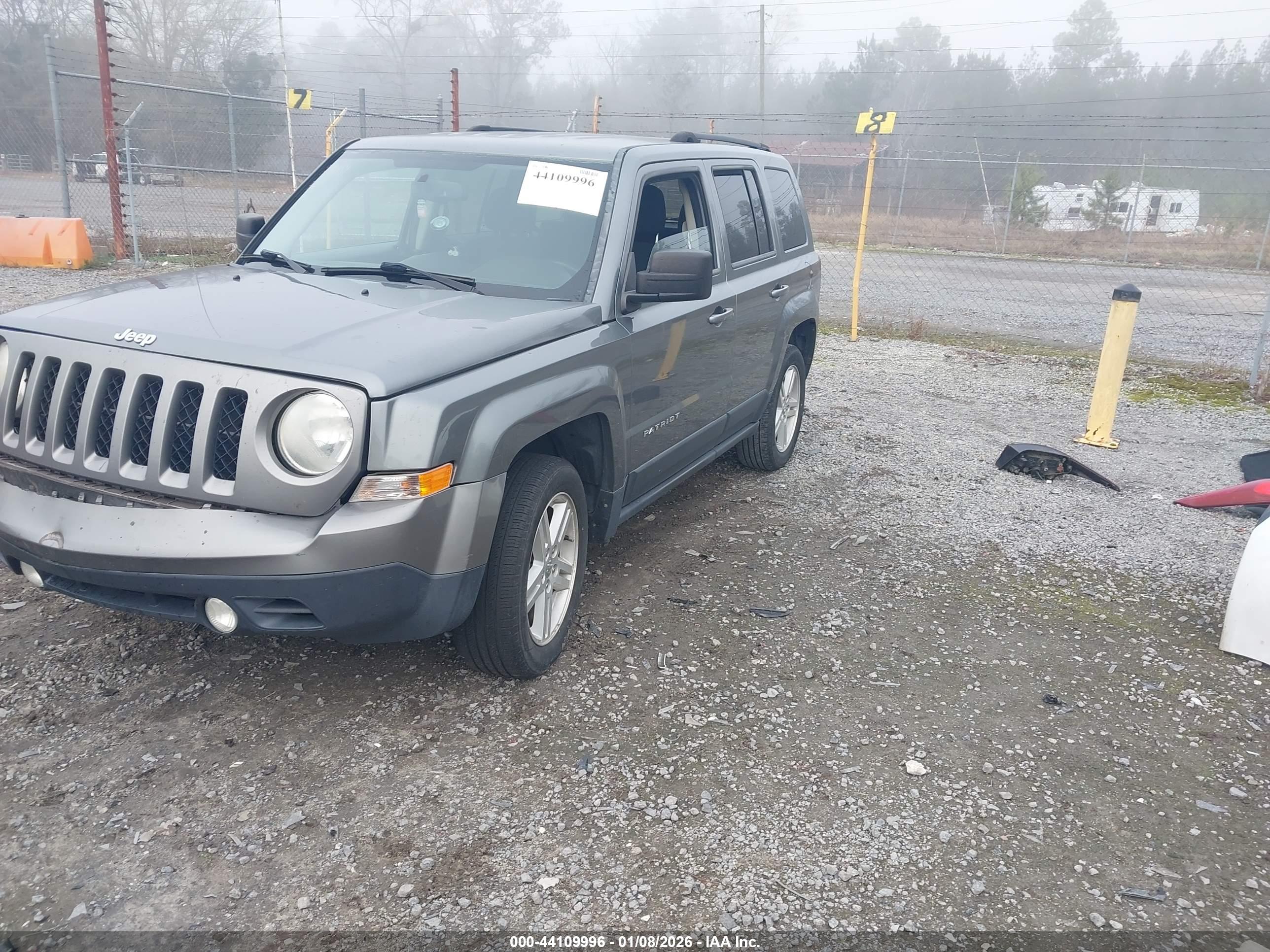 JEEP PATRIOT image 2