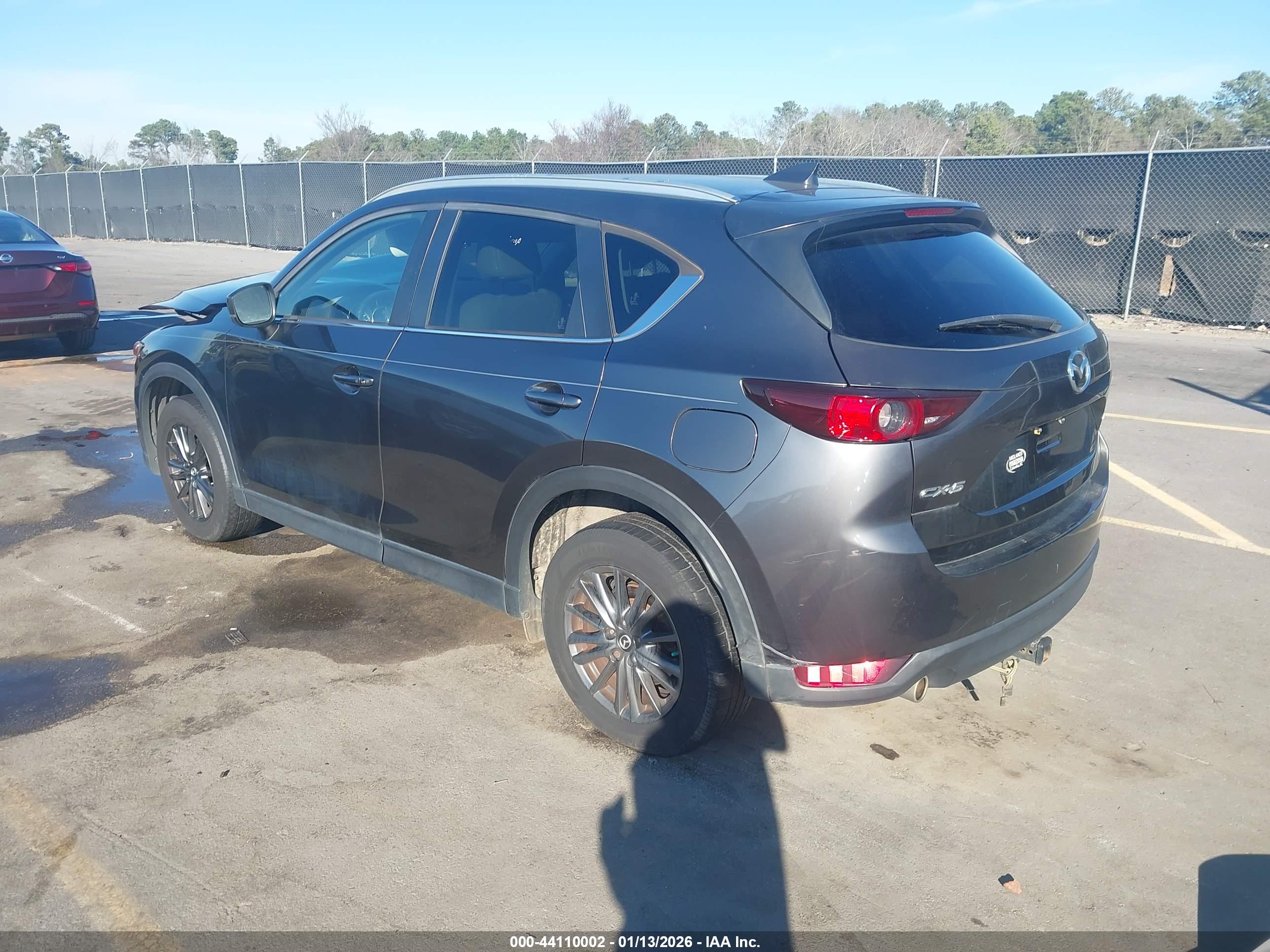 MAZDA CX-5 image 3