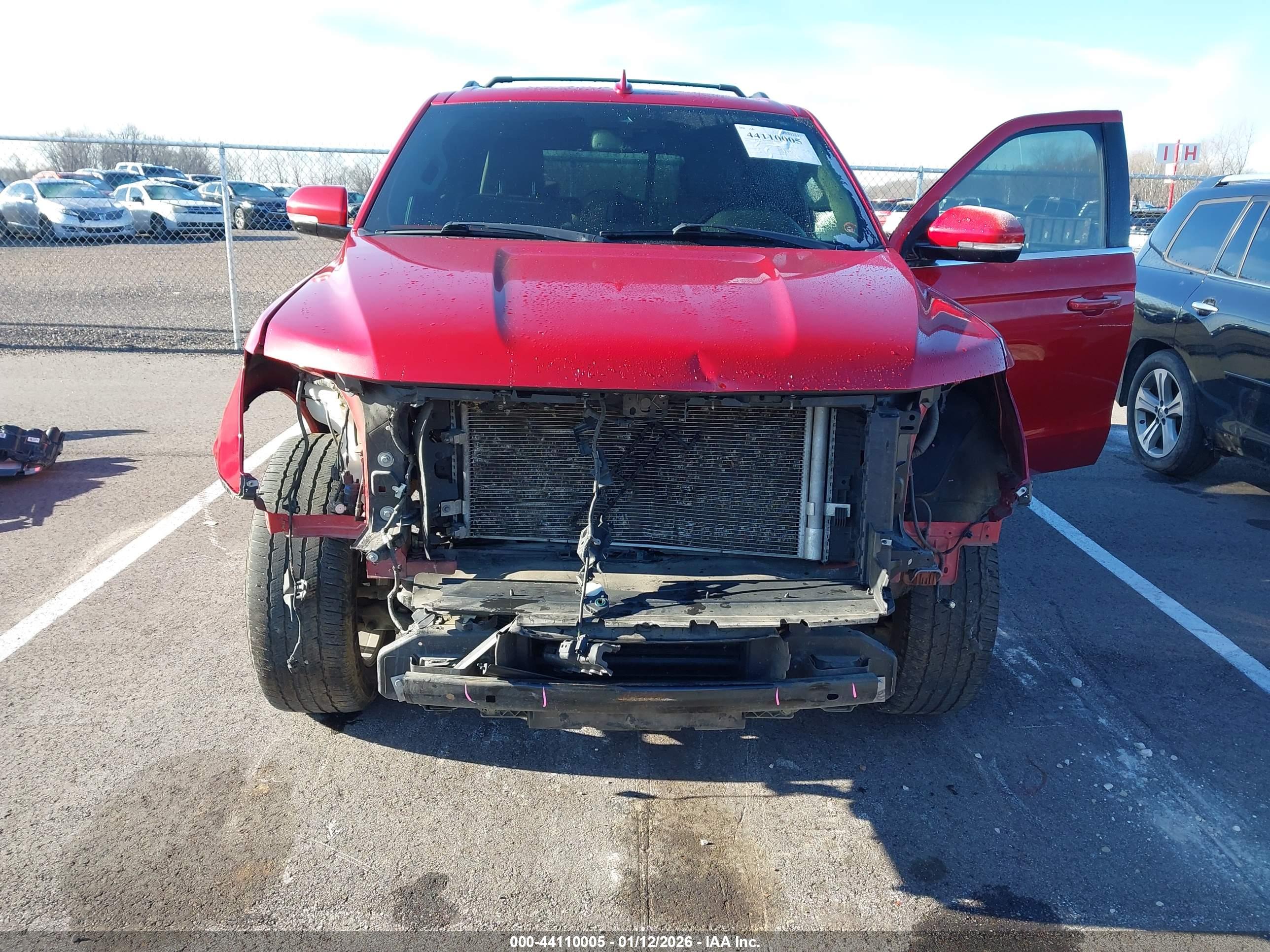 FORD EXPEDITION image 6