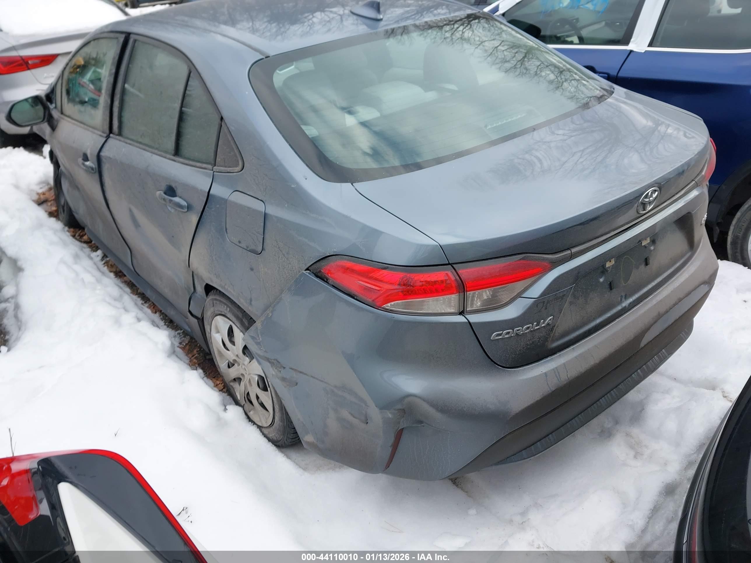 TOYOTA COROLLA image 3
