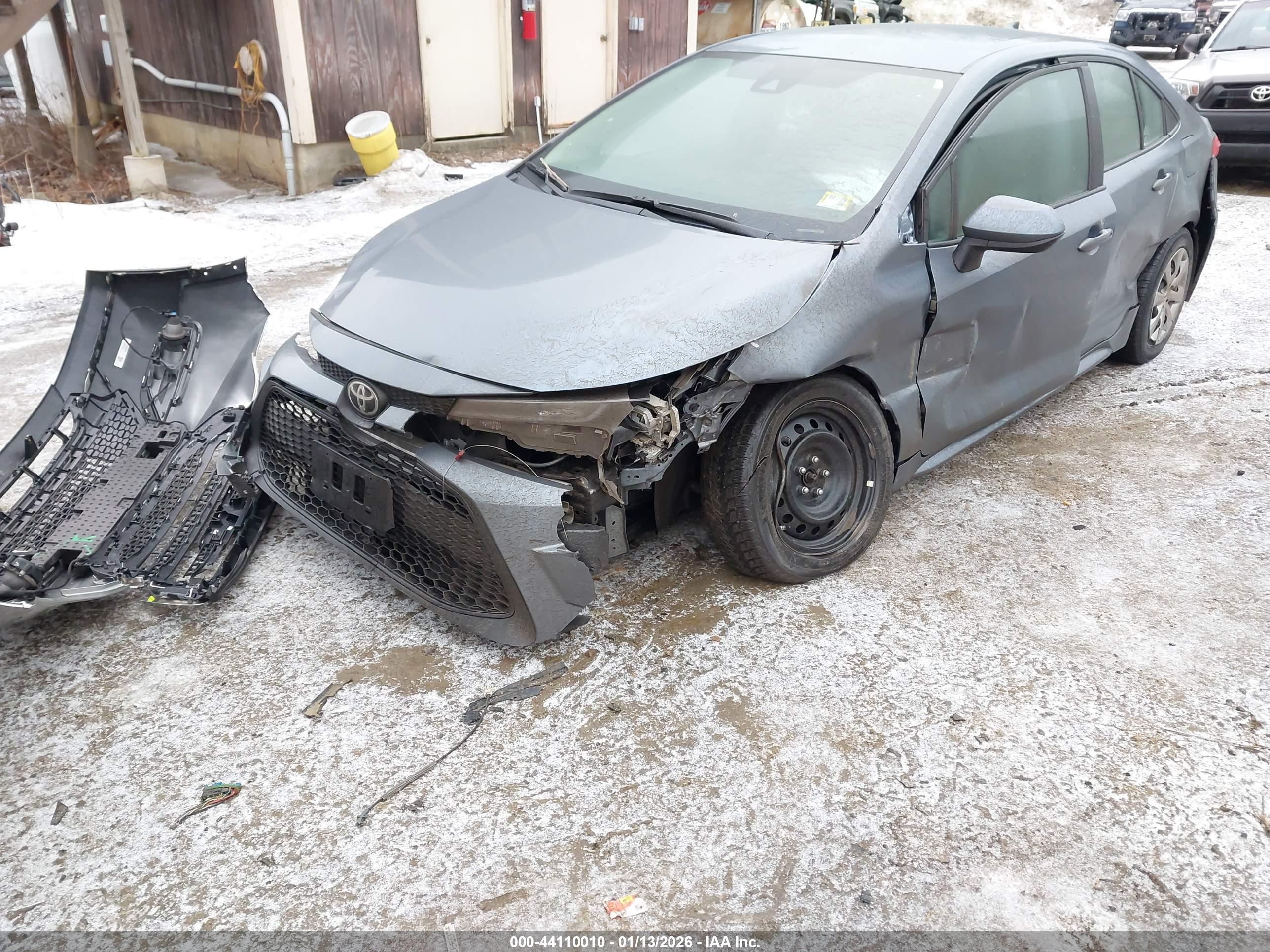 TOYOTA COROLLA image 6