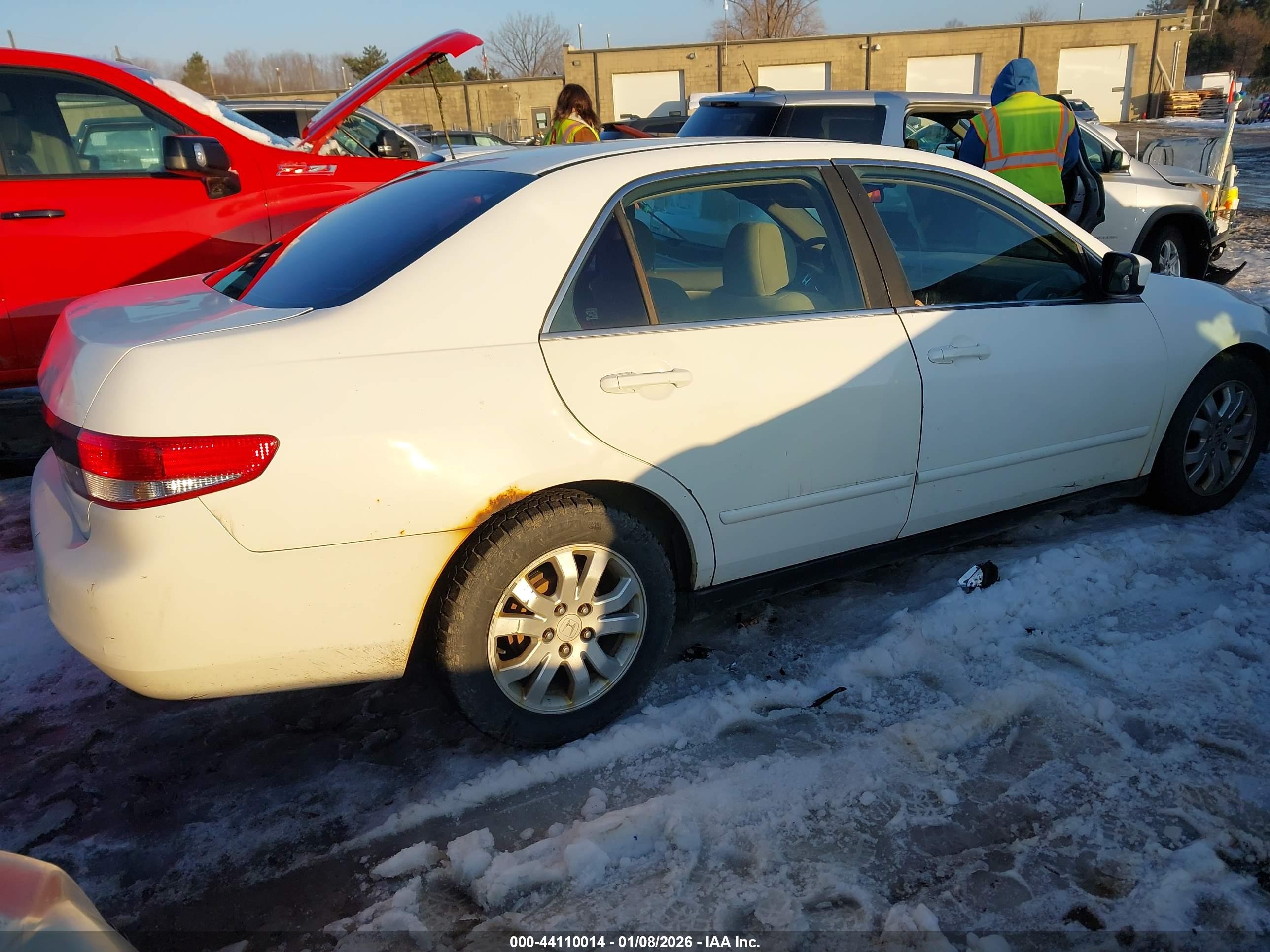 HONDA ACCORD image 4