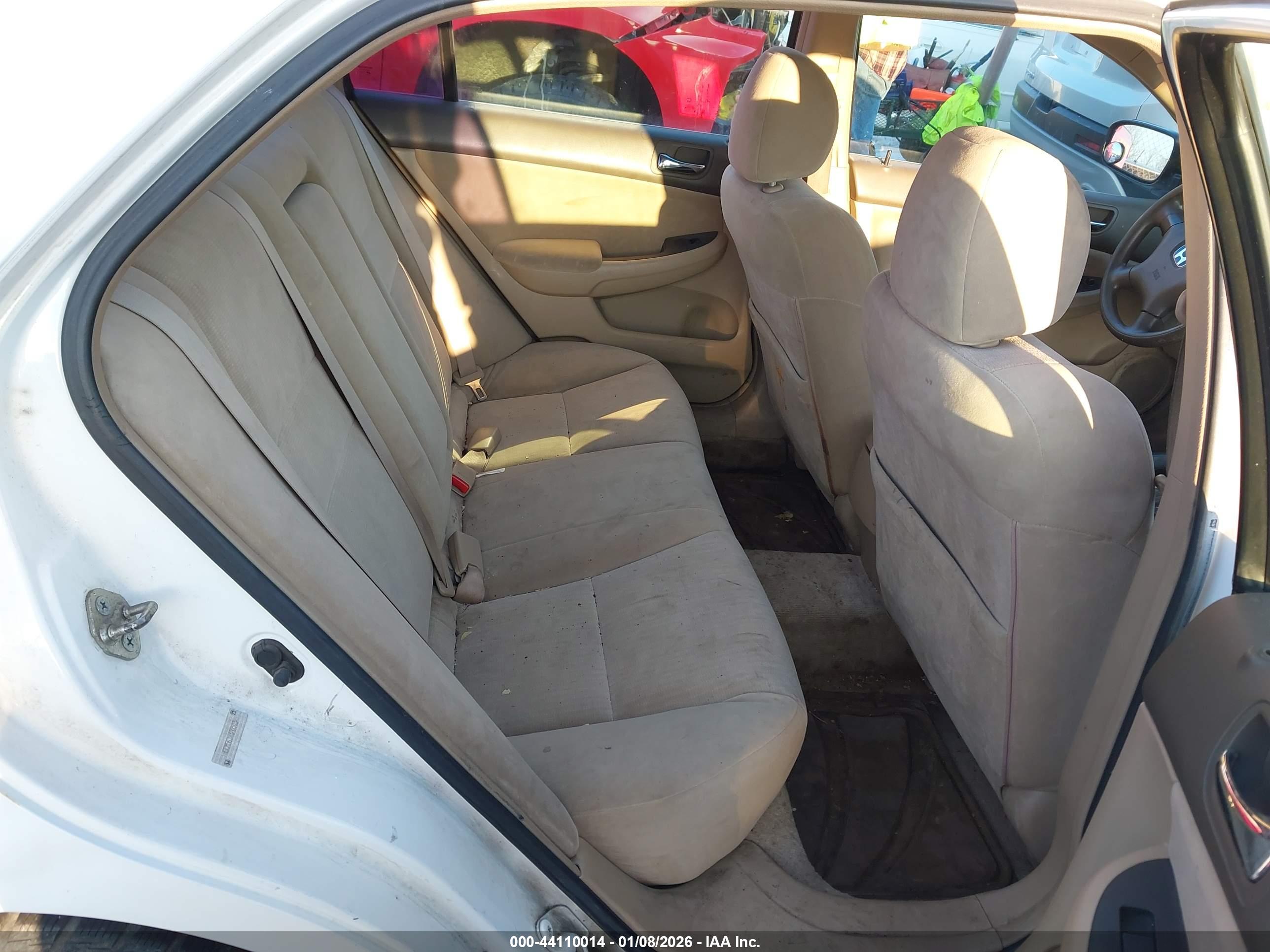 HONDA ACCORD image 8