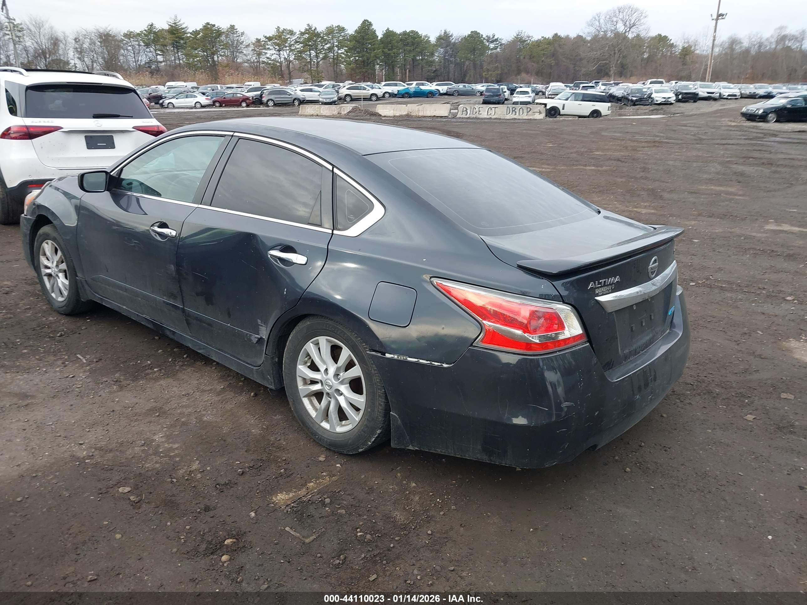 NISSAN ALTIMA image 3