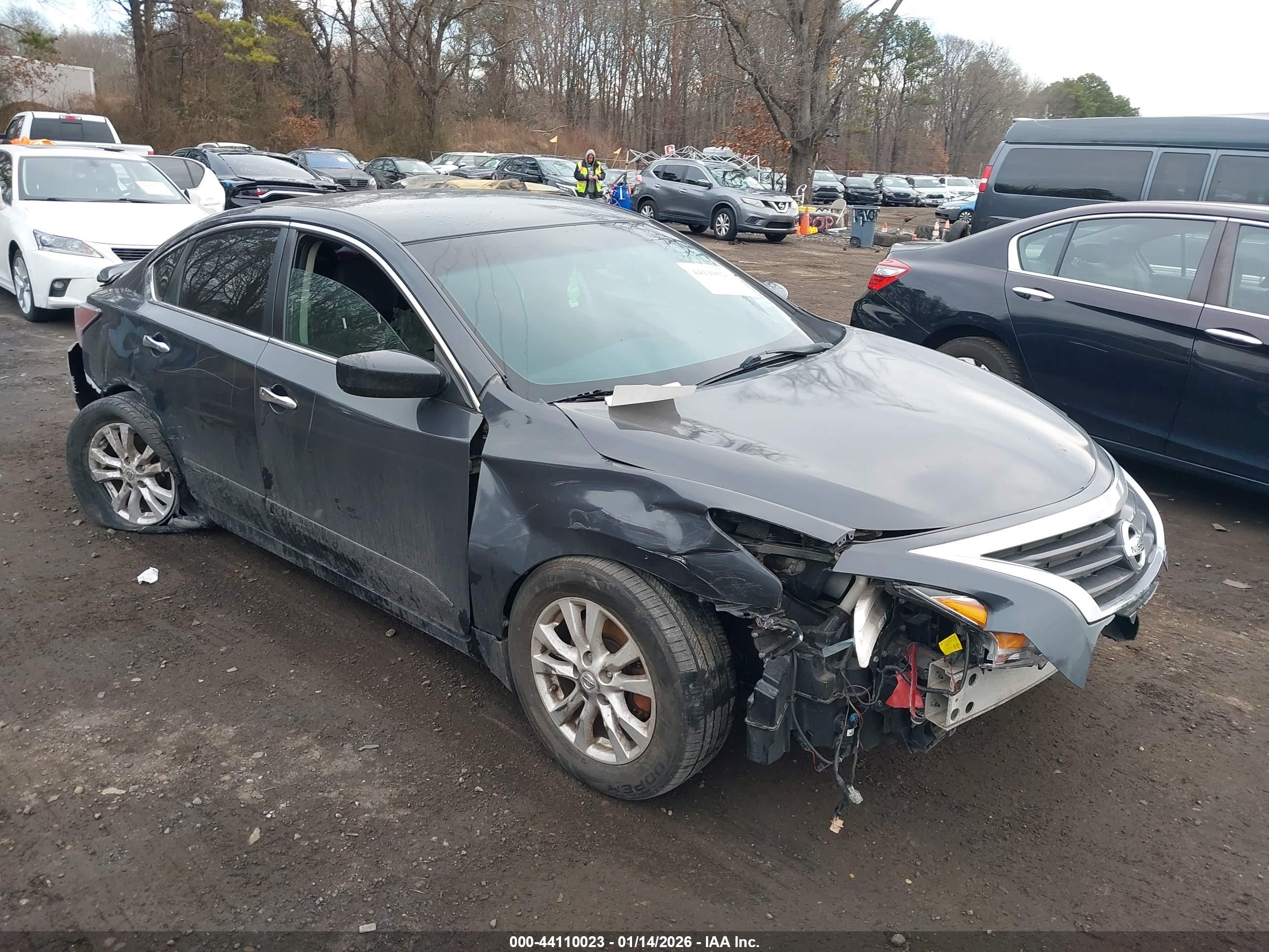 NISSAN ALTIMA image 6