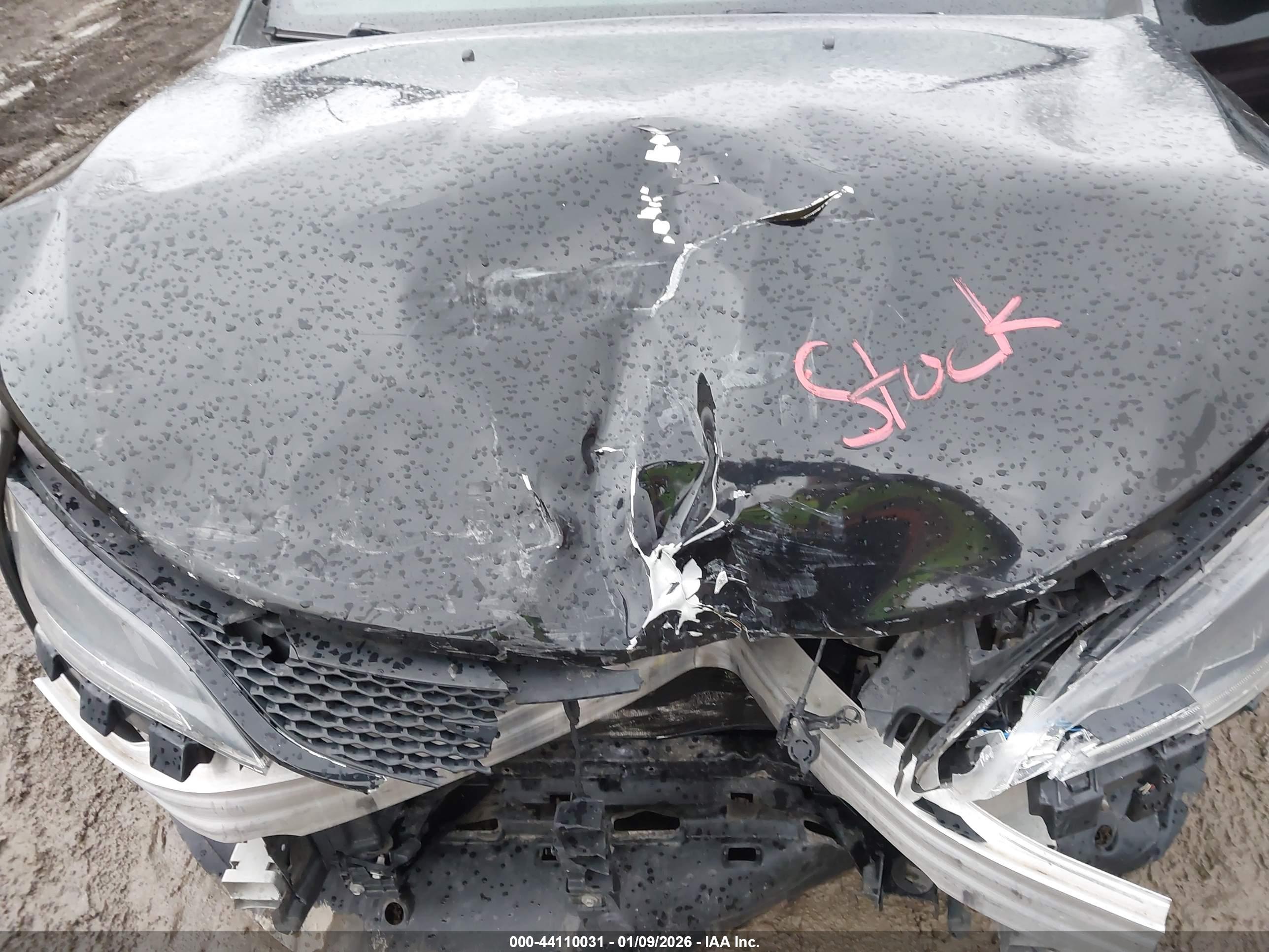 CHRYSLER 200 image 10