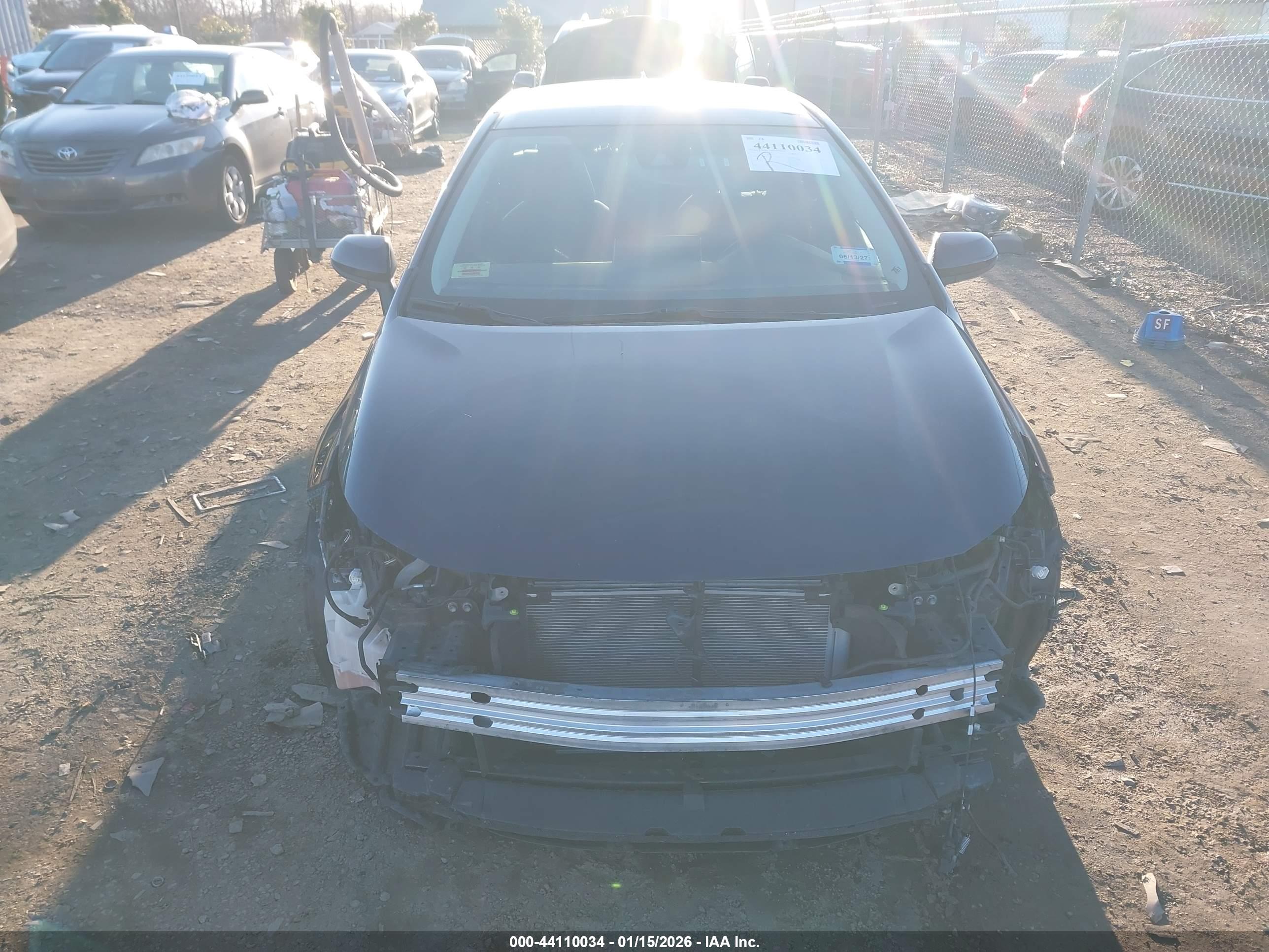 TOYOTA COROLLA image 6